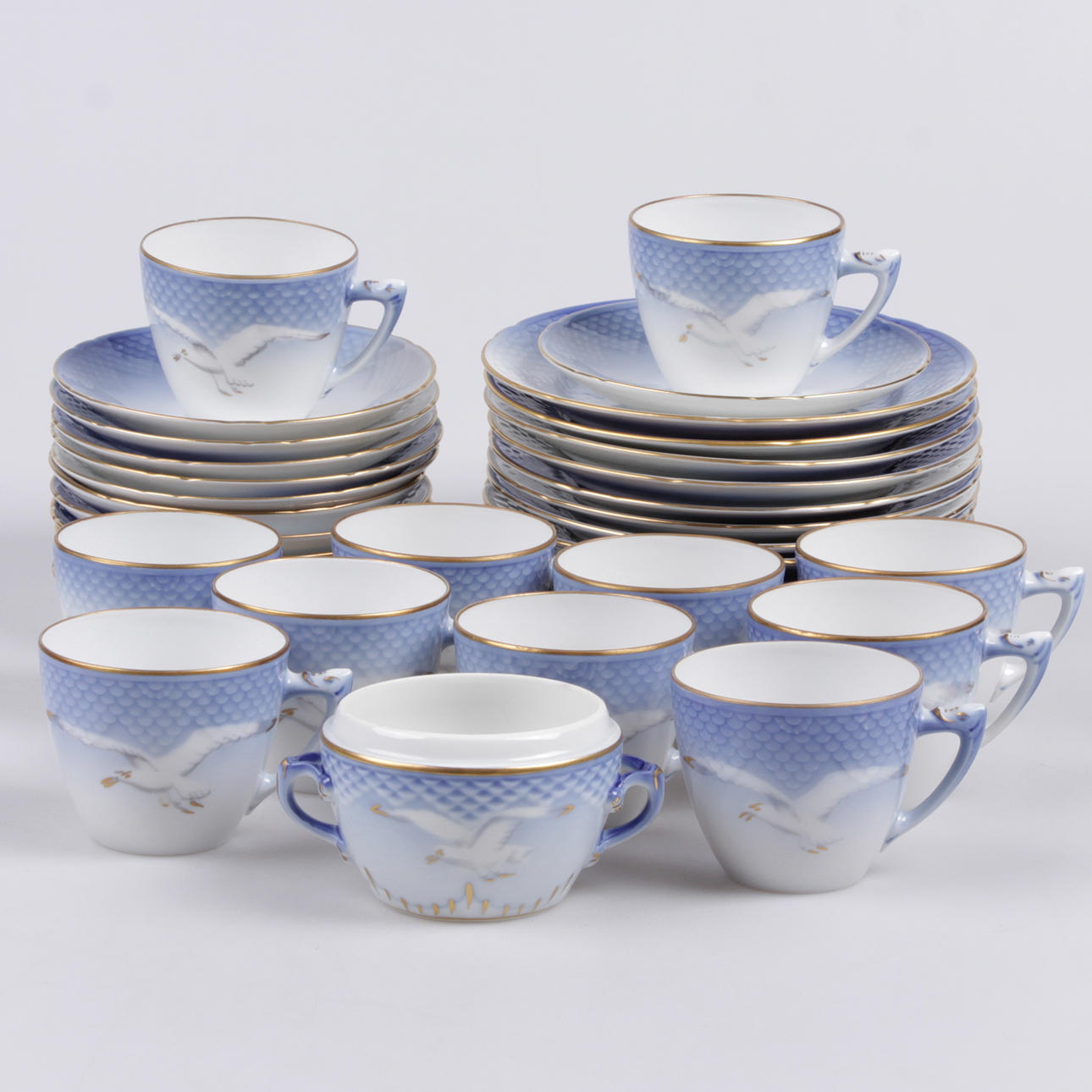 KAFFESERVIS, 36 delar, porslin, "Måsen", Bing och Gröndahl, 1900-tal.