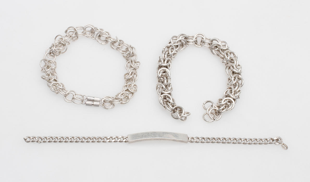 ARMBAND SILVER, vikt ca 67,9 gr.