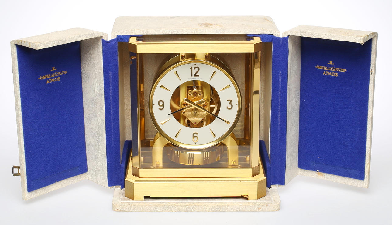 JAEGER LE COULTRE. Tischuhr.