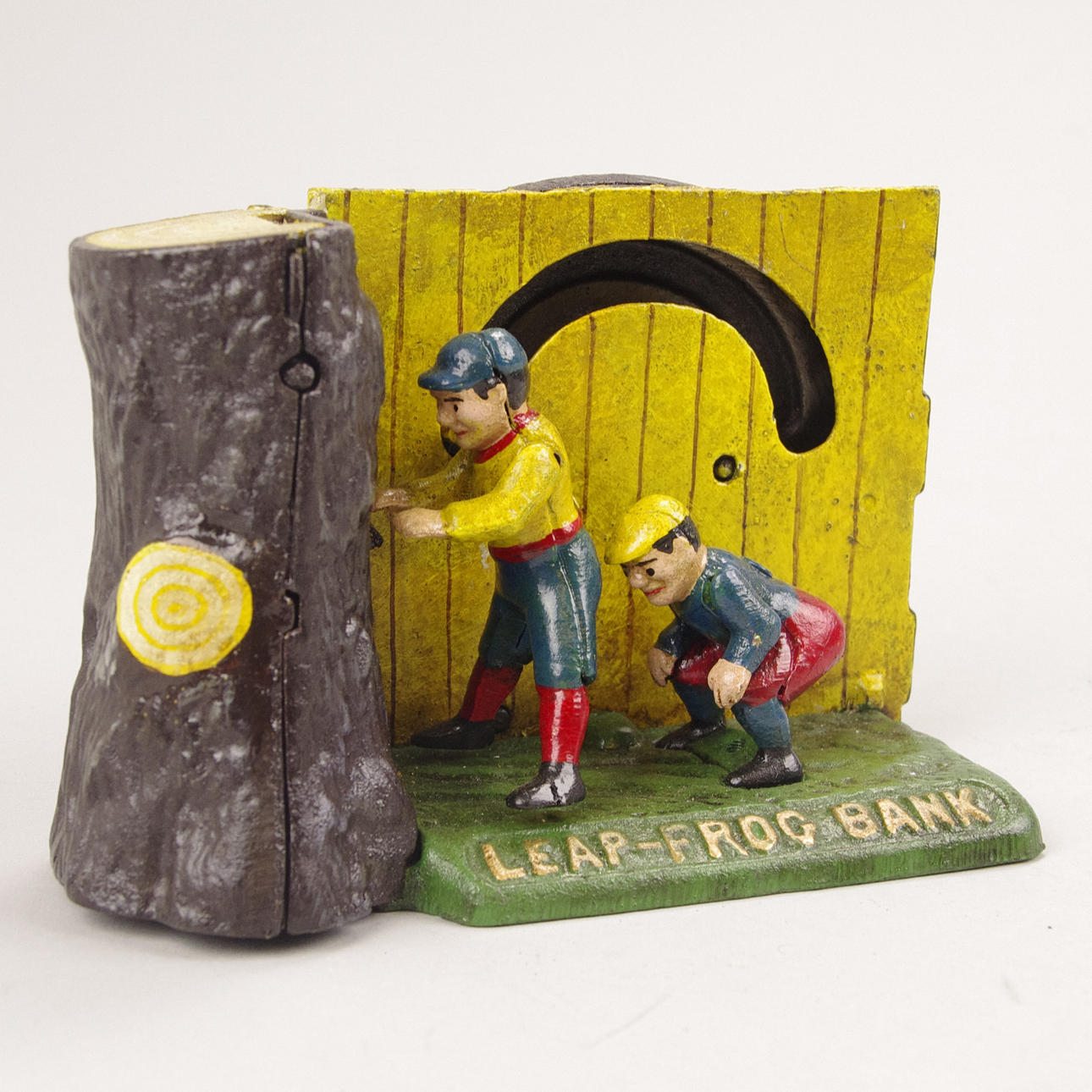 SPARBÖSSA, målad gjutjärn, "LEAP-FROG BANK", samtida.