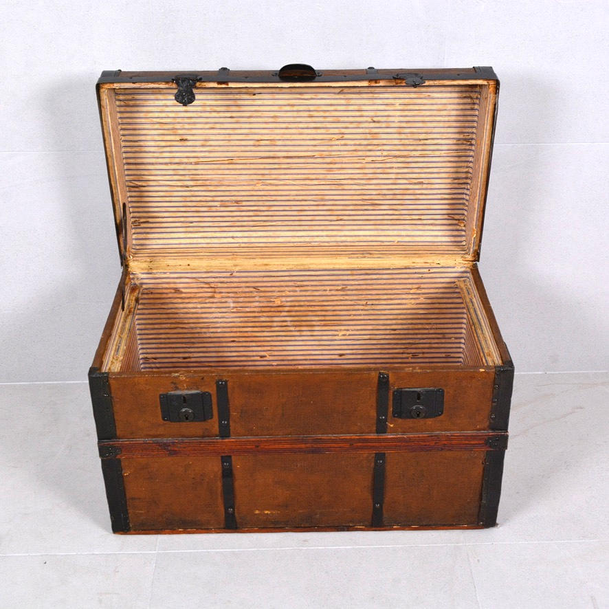 Un cofre, primera mitad del siglo XX.