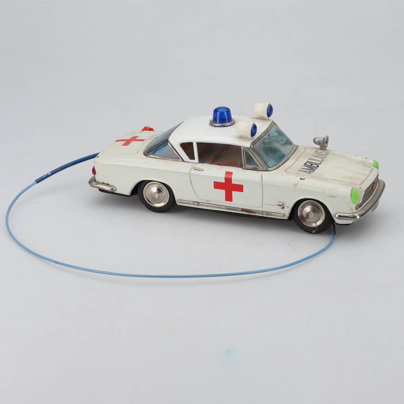 Ambulansbil, plåt, 1965.