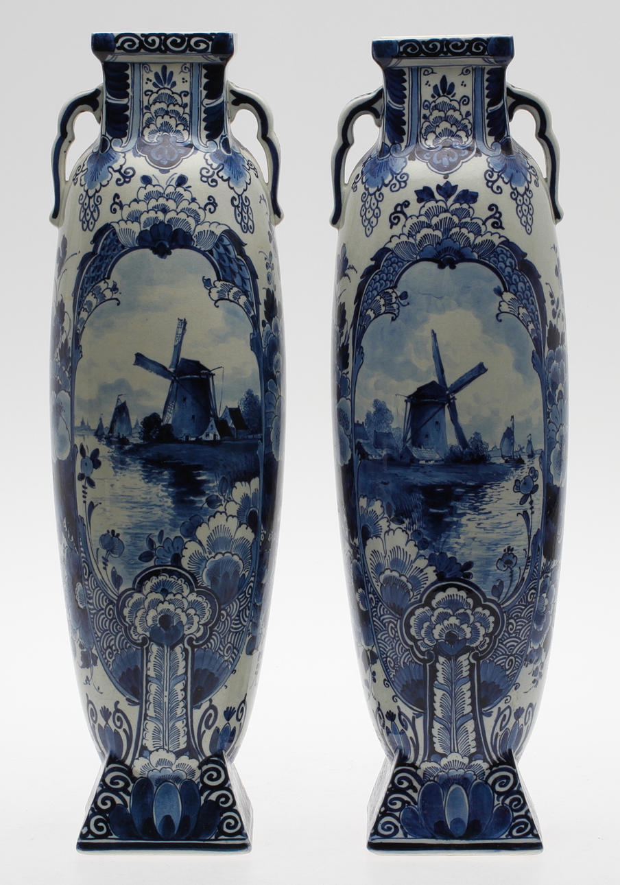 URNOR, ett par, fajans, Delfts, Holland, 1900-tal.