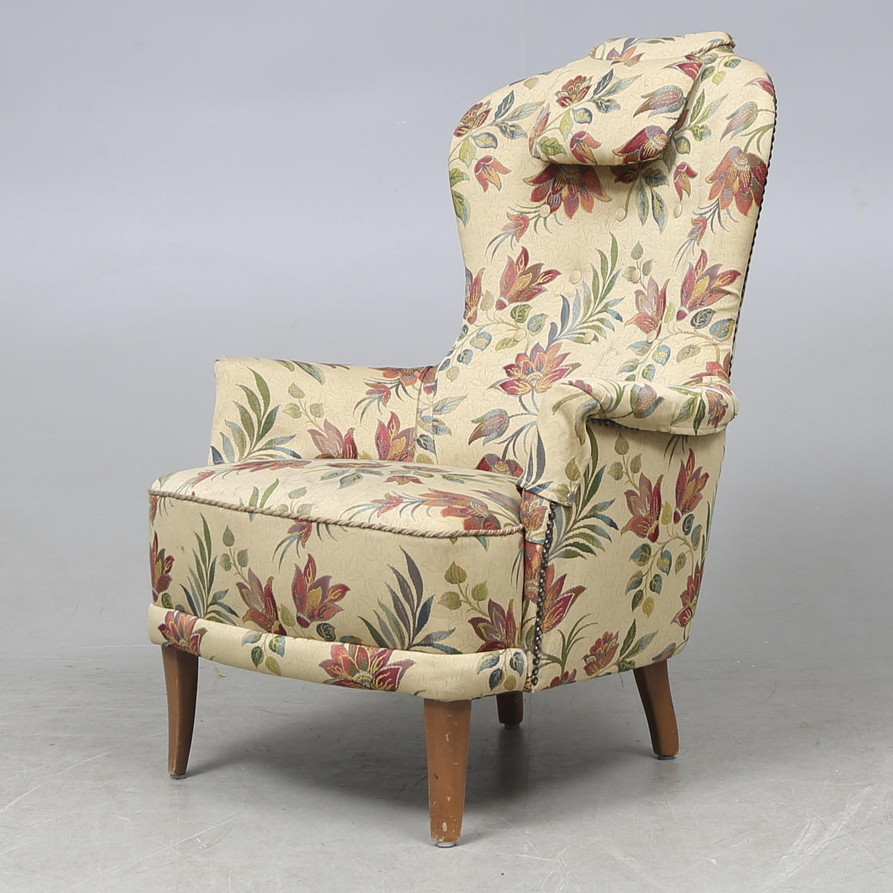 FÅTÖLJER, ett par, "Farmor", Carl Malmsten.