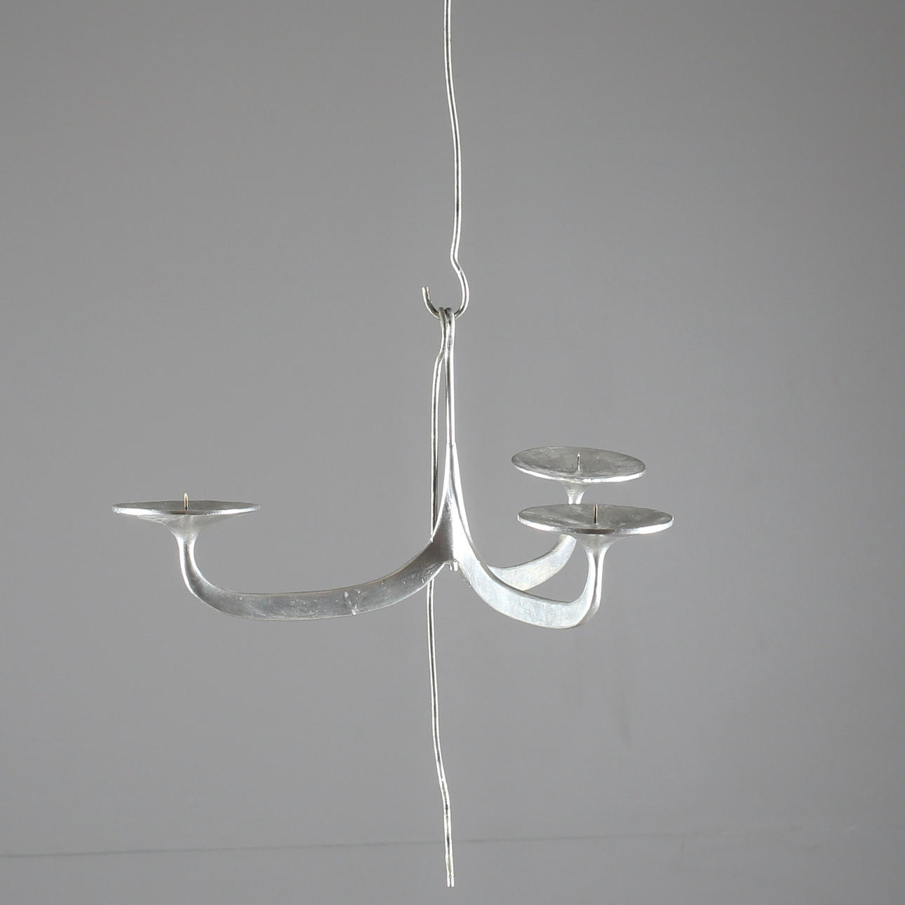 ROLF SWEDBERG. LJUSKRONA, tenn, 3 armad, signerad RS.