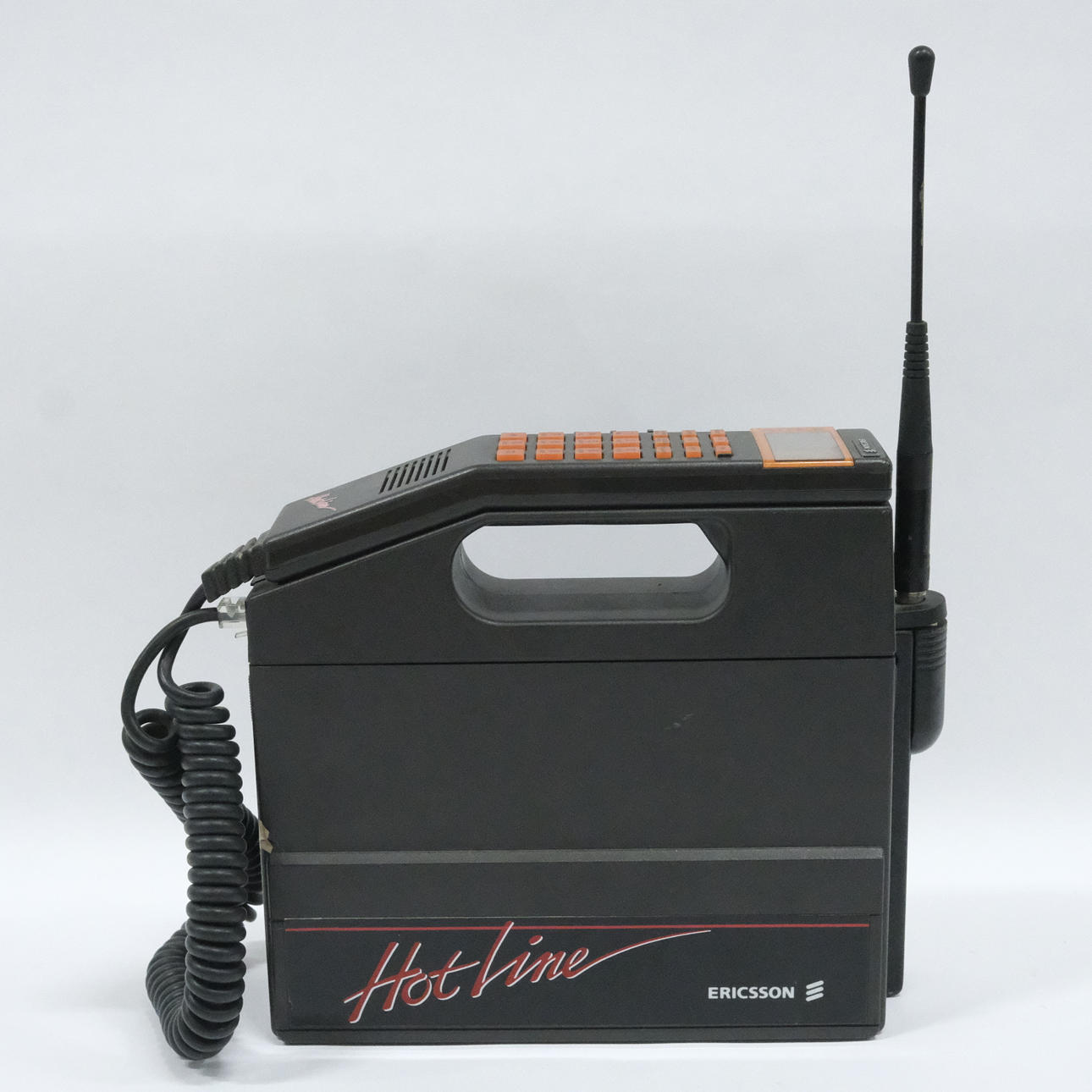 ERICSSON. HOTLINE. 1980-TAL.