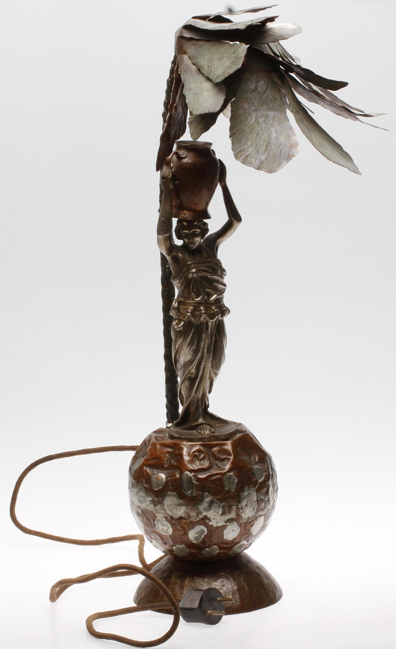 BORDSLAMPA, metall, Herman Bard Hammar, 1900-talets första hälft, osignerad.