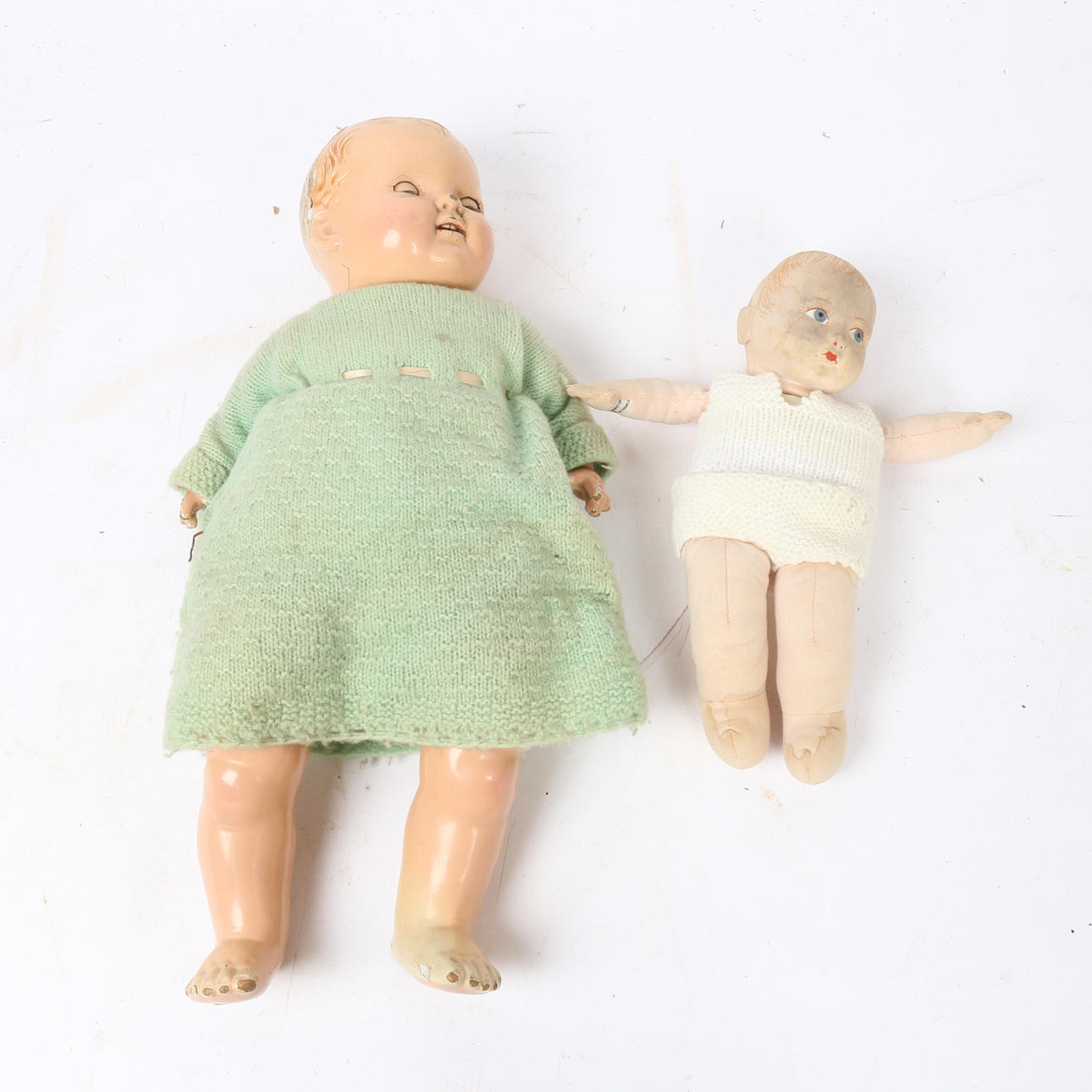 TWO VINTAGE DOLLS (2).
