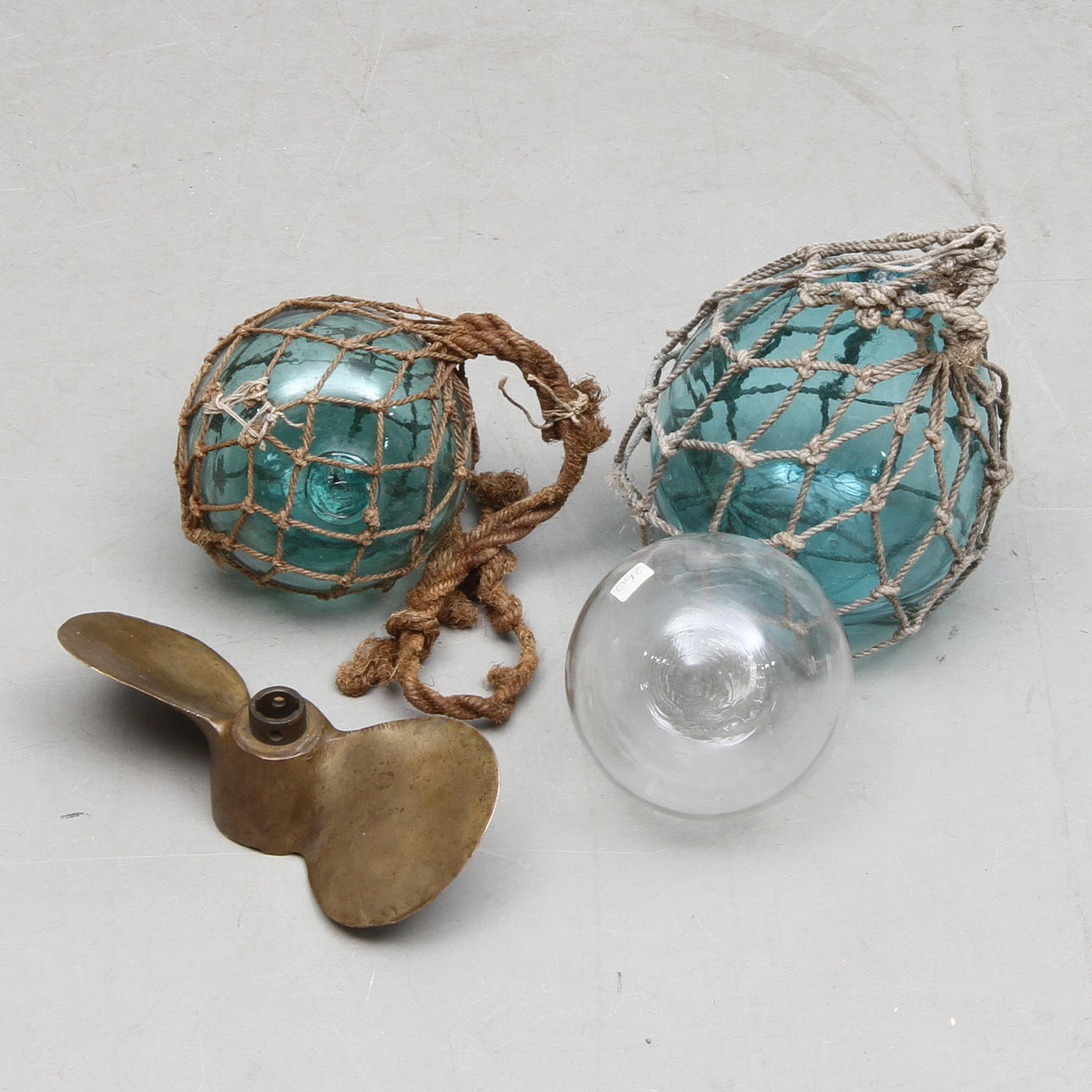 PARTI NAUTIKA, 4 delar.