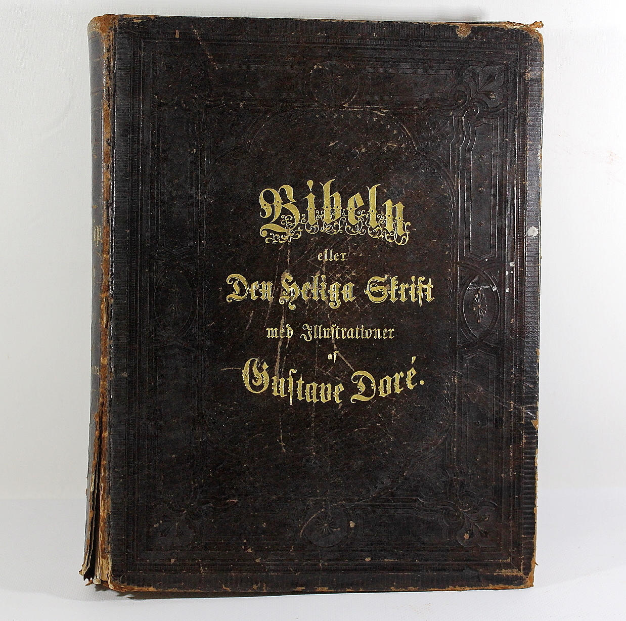 BIBEL,Den heliga skriften med jultraditioner av Gustave Doré, daterad 1877.