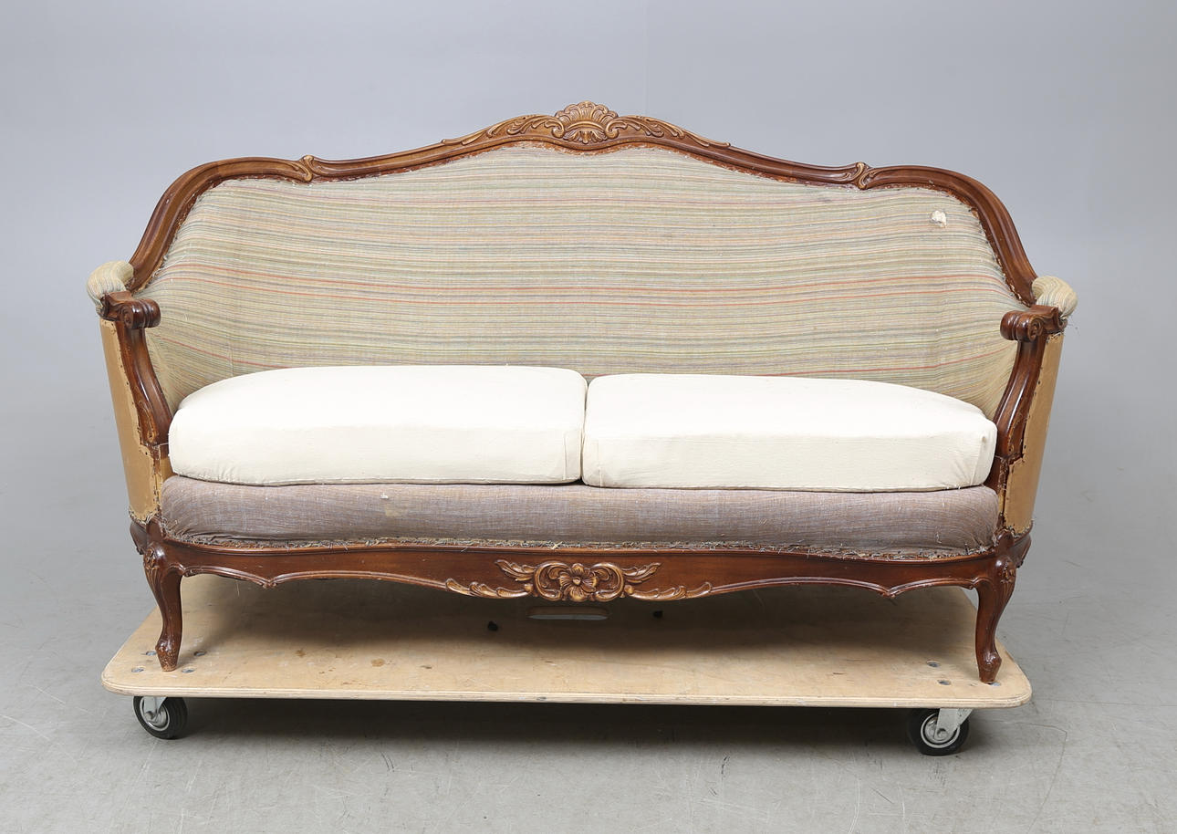 SOFFA Rococostil 1900-talets mitt.