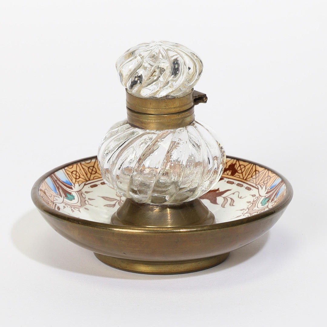 DET 19. ÅRHUNDREDE ENGELSK KRØLLET GLASBLÆKBRØND.