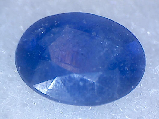 ÄDELSTEN, Safir 2,2 ct.