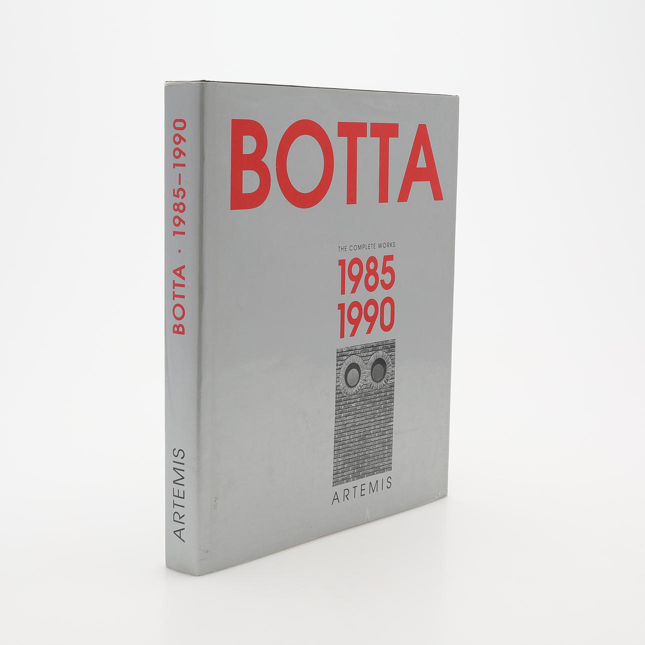 ARCHITECTURE. SWISS ARCHITECT MARIO BOTTAS'S CATALOGUE OF WORKS