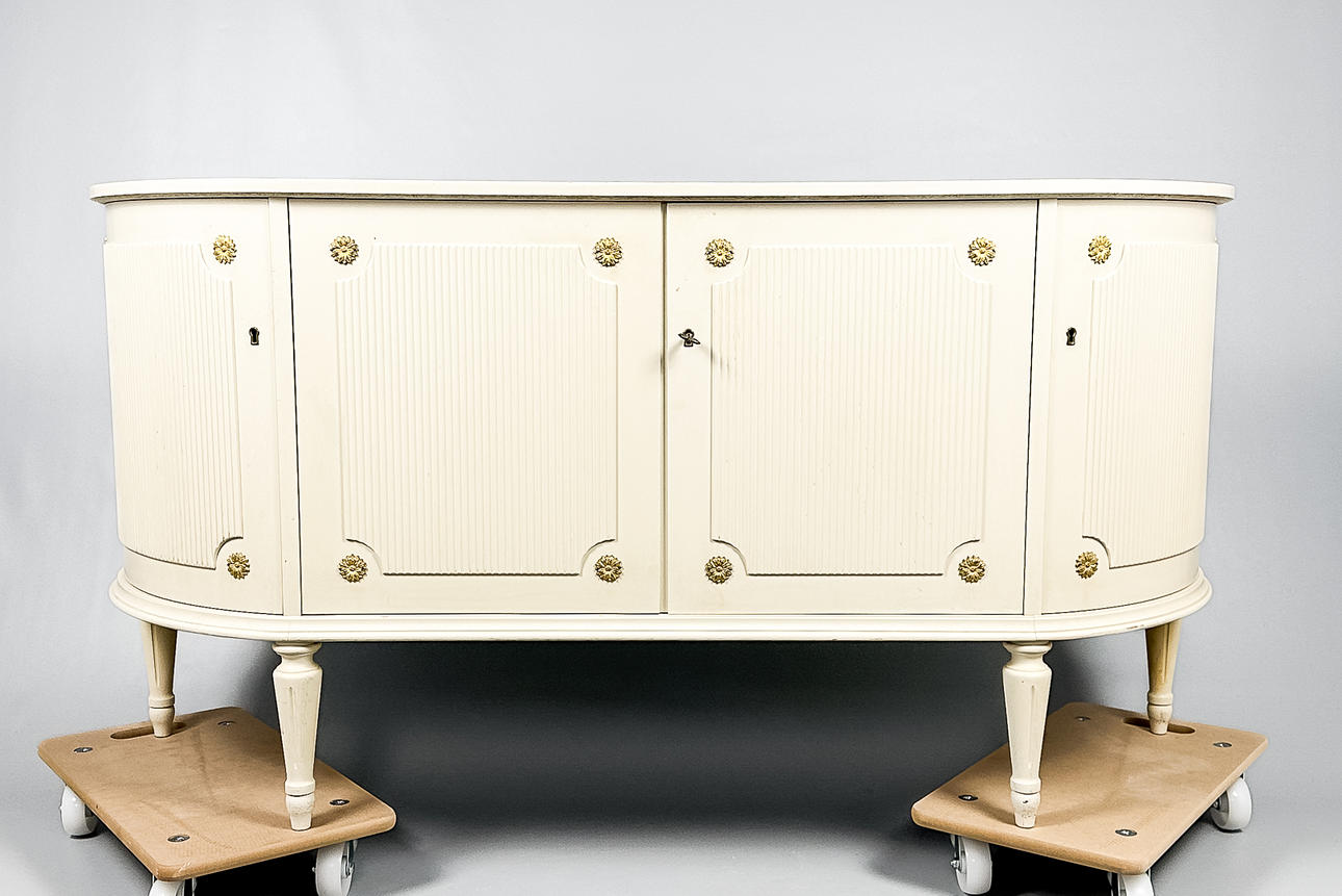 SIDEBOARD, "Axet", gustaviansk-stil, 1900-tal.