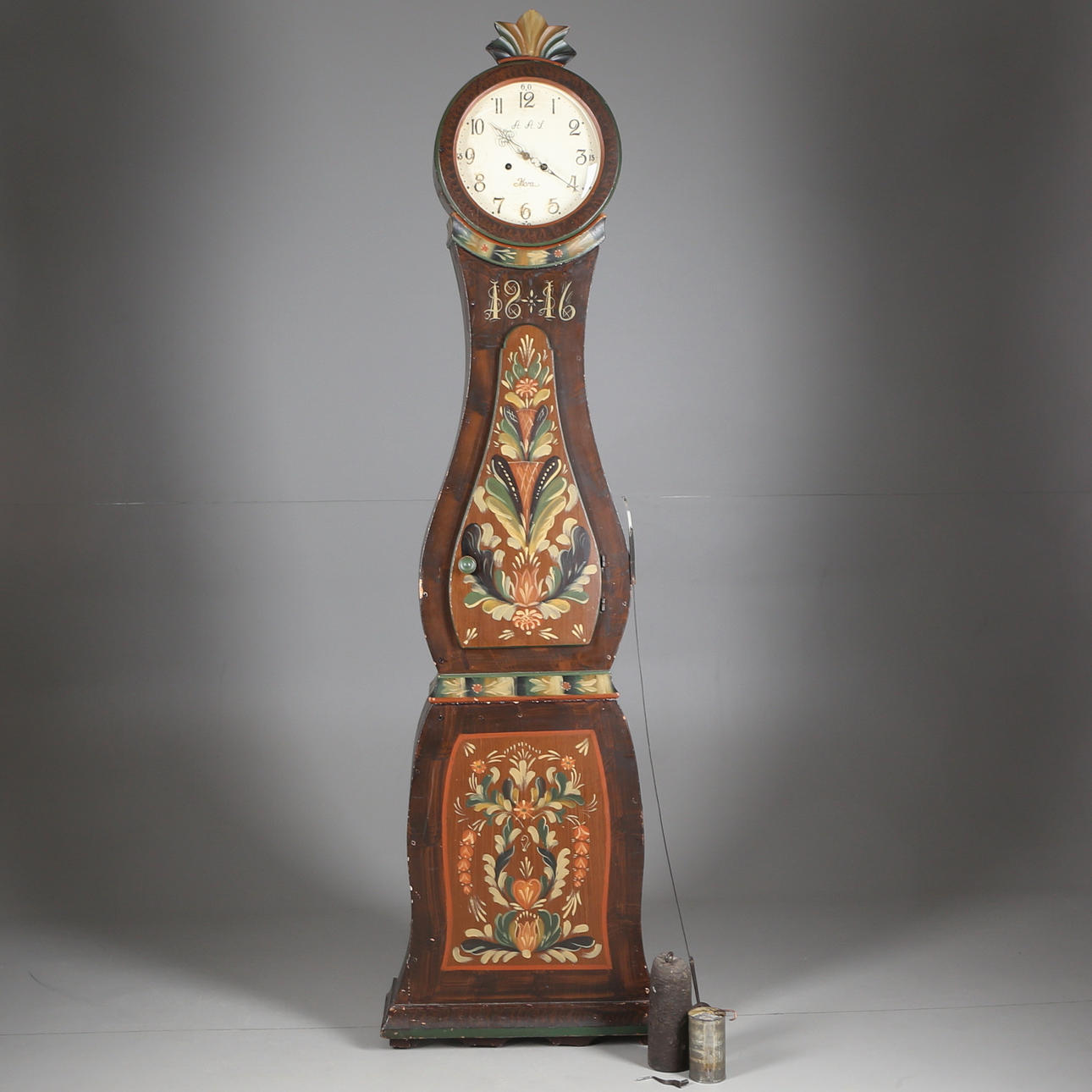 GOLVUR, Mora, kurbits, trä, bär datering 1816.