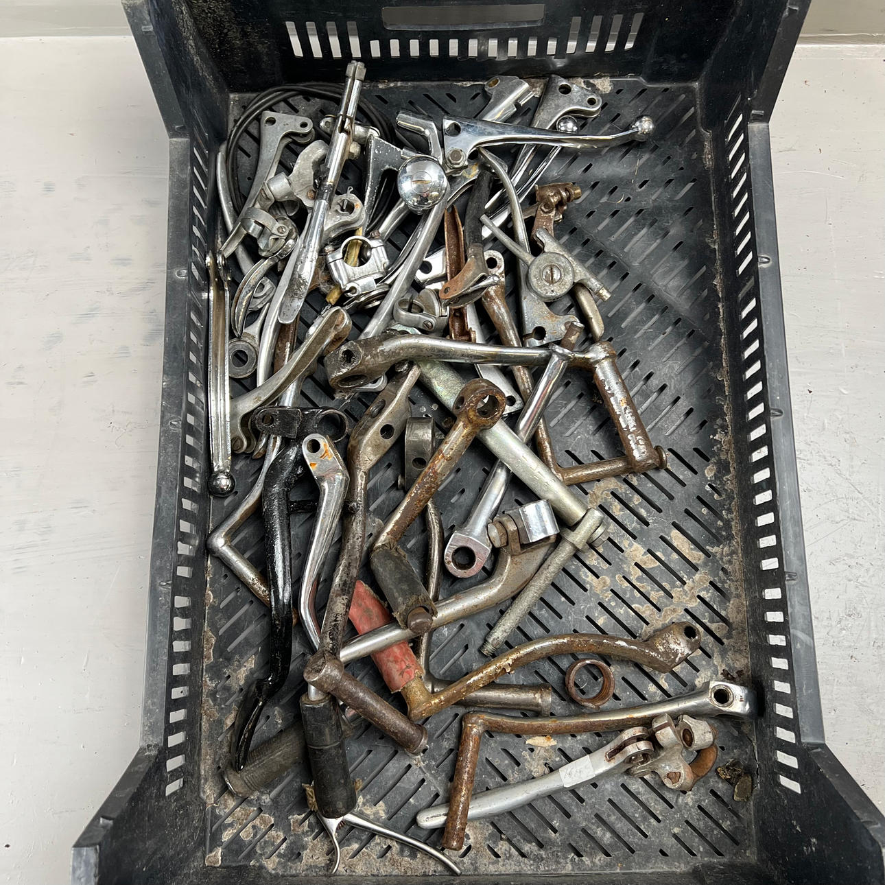 HANDTAG och KICKAR, parti, 1930/50-tal.