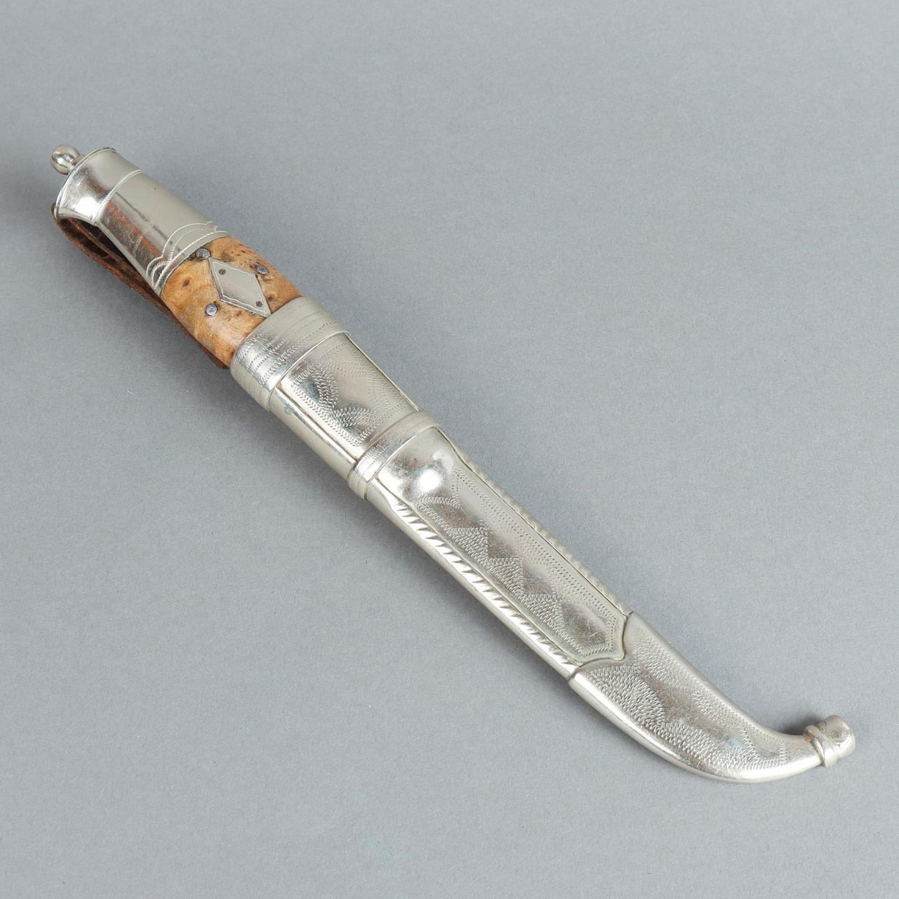 CUCHILLO DE HENDIDURA.