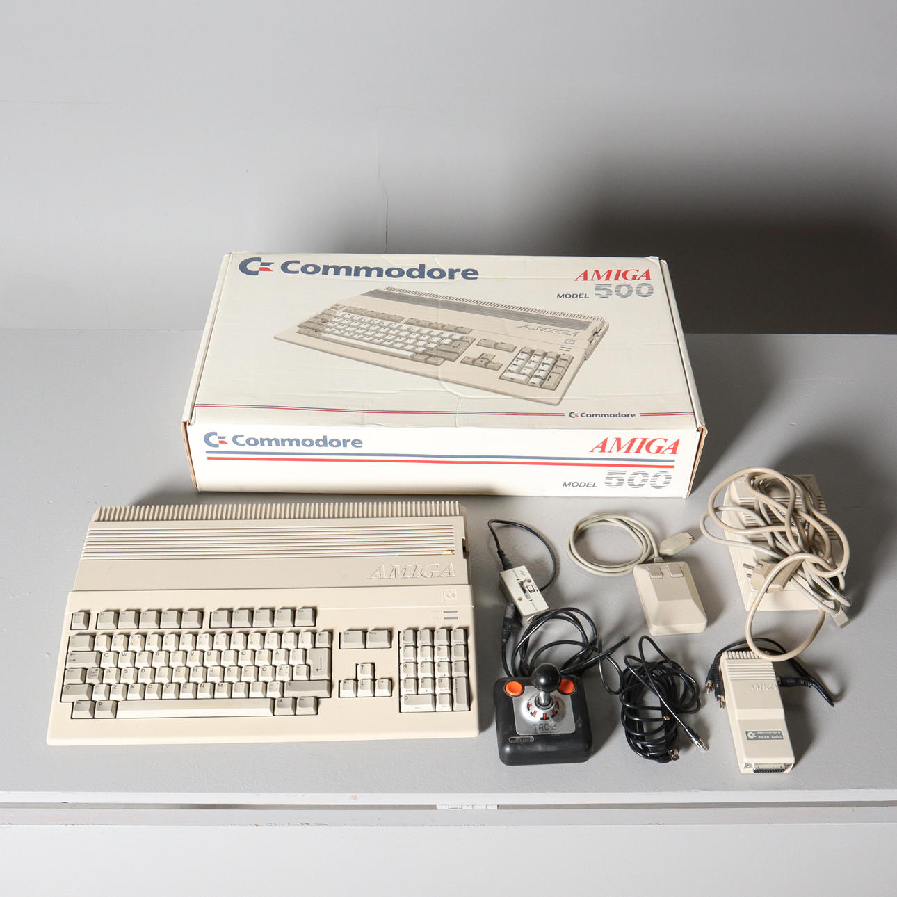 ORDENADOR, Amiga 500, Commodore.