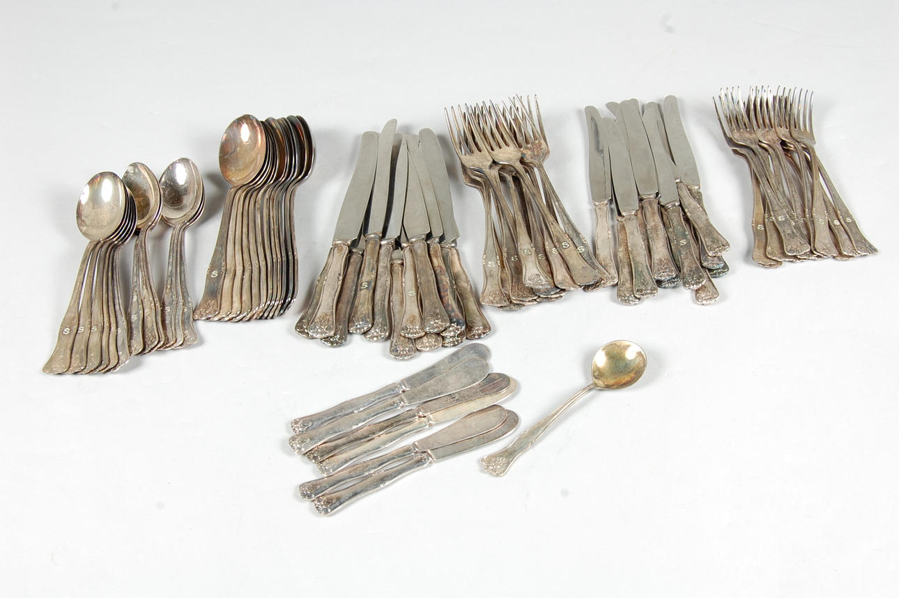 BESTICK, nysilver, 79 delar.