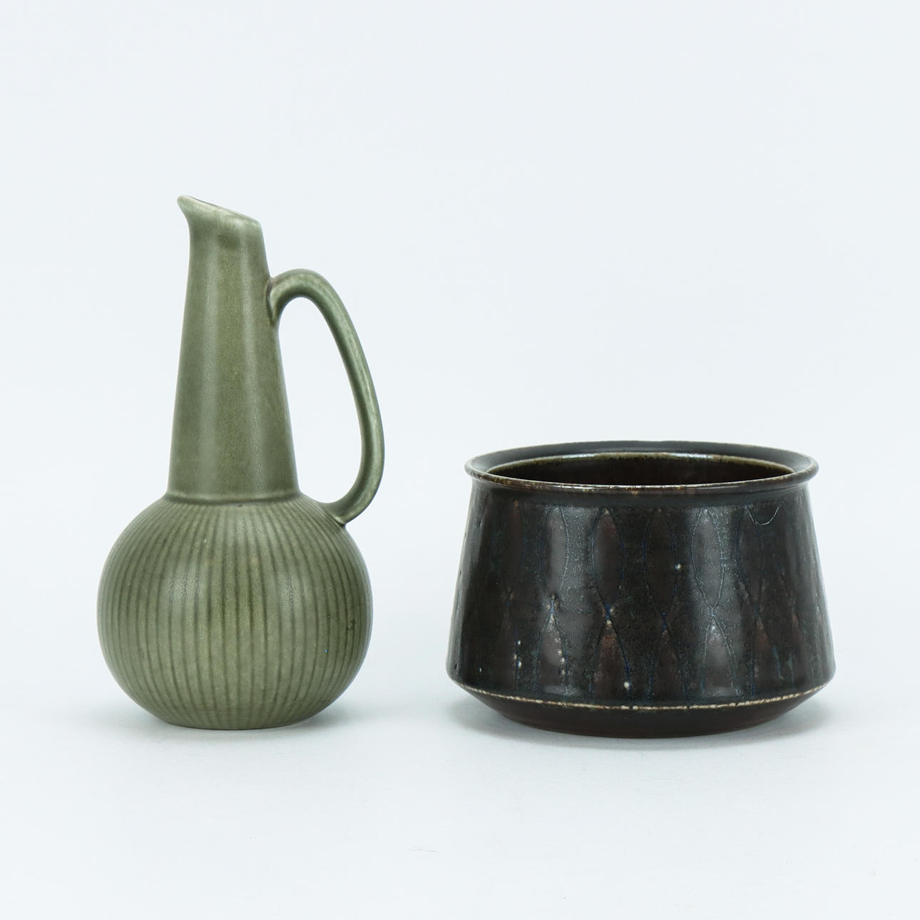 VASE AND BOWL Rörstrand. Ceramics & Porcelain - European - Auctionet
