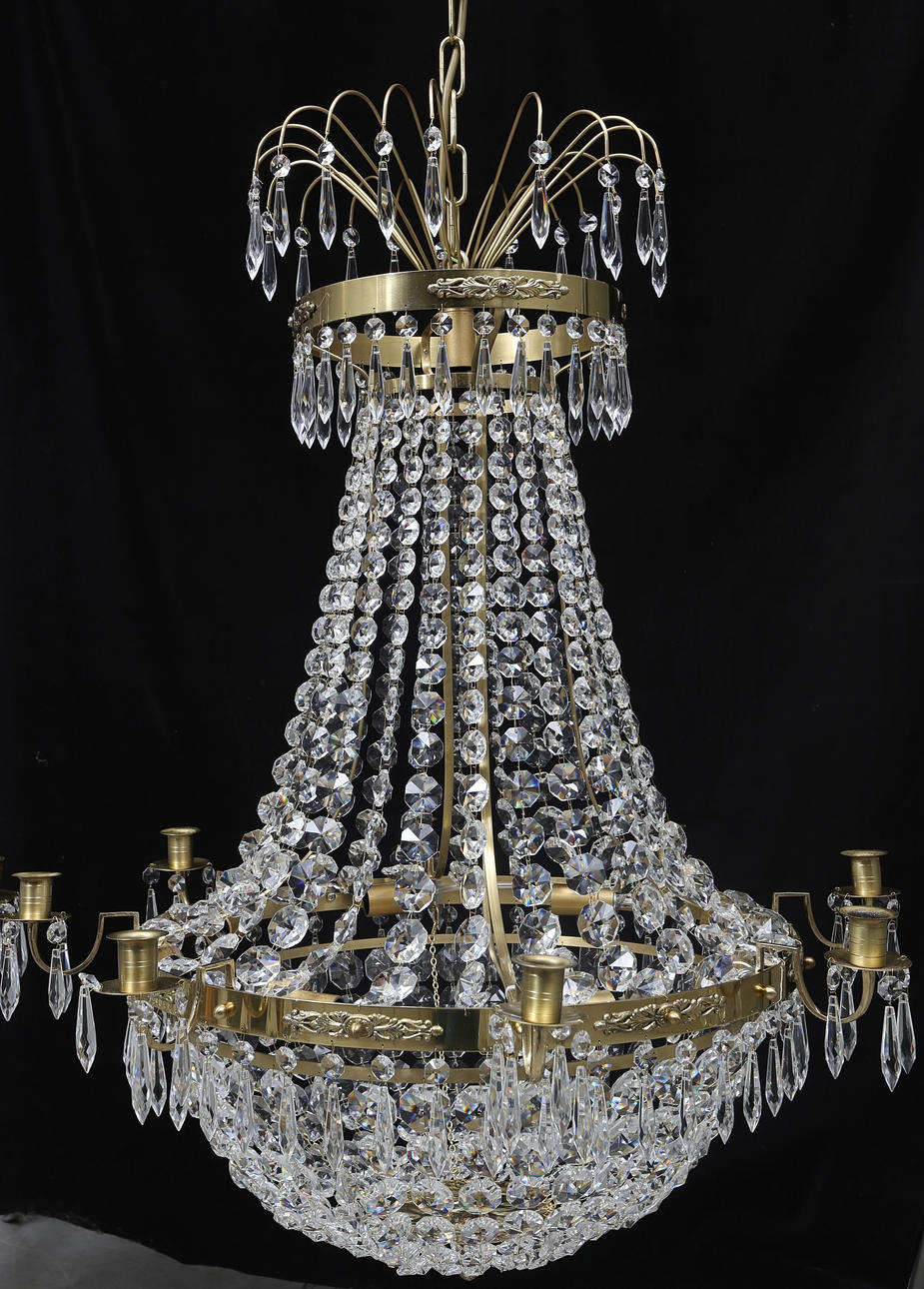 LJUSKRONA, sengustaviansk stil, 2000-tal, höjd utan kedja 82 cm.