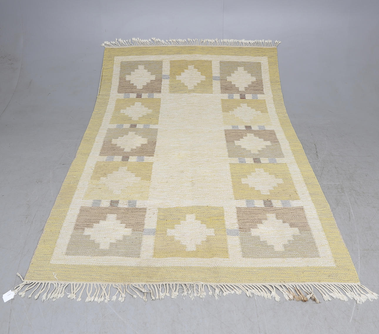 MATTA, rölakan, 1900-talets andra hälft, ca. 240x170 cm.