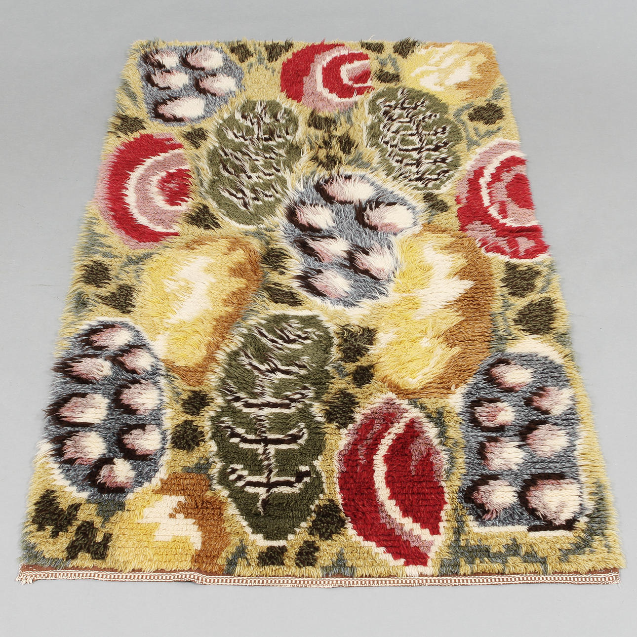 MATTA, rya, Josef Frank. 199 x 110 cm.