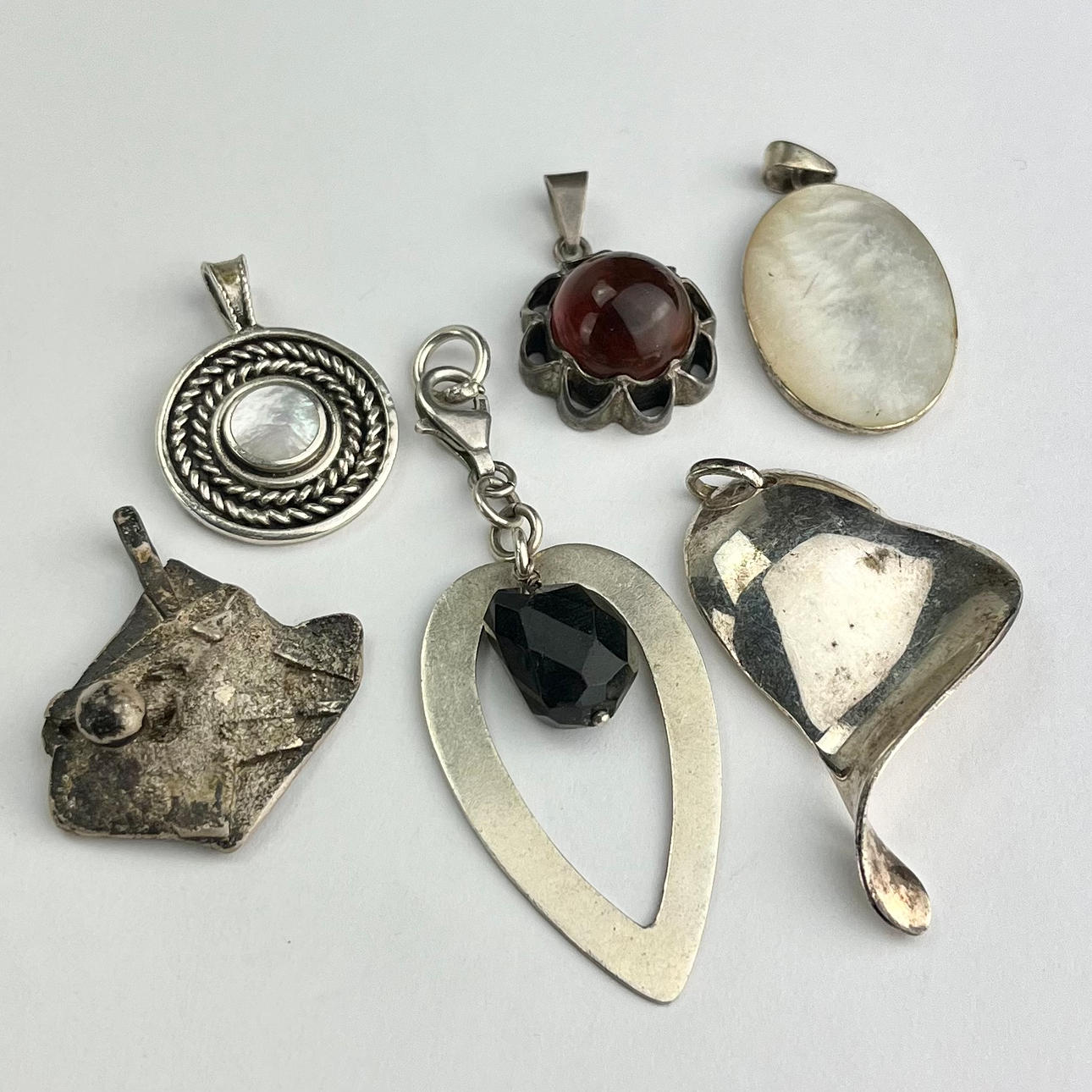 HÄNGEN, 6 st, silver, bland annat Björg, Manne Söderlund.