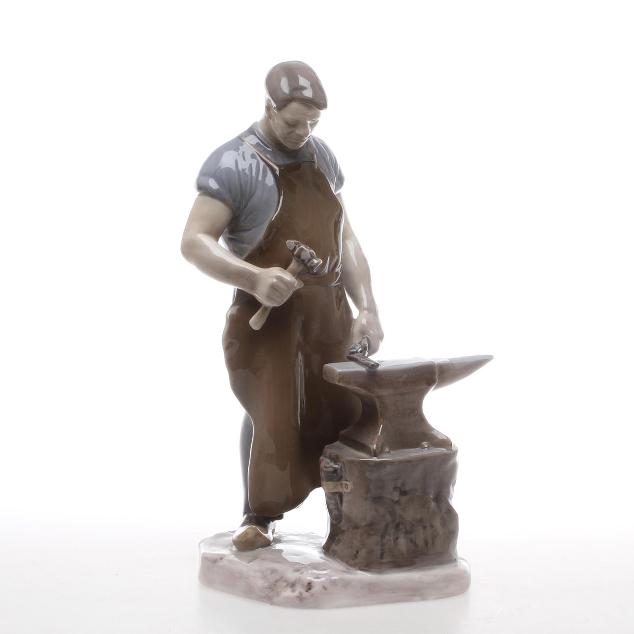 FIGURIN. porslin, "Smed", Axel Locher, Bing & Gröndahl.