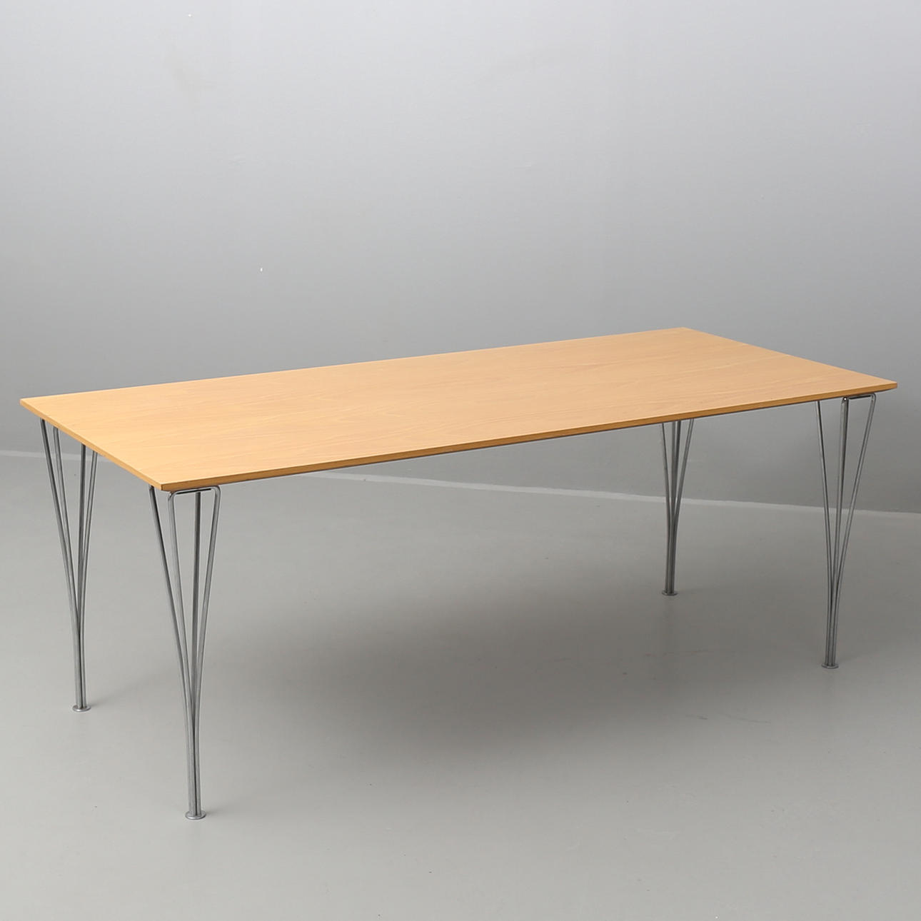 BORD, bok, Bruno Mathsson & Piet Hein, Fritz Hansen.