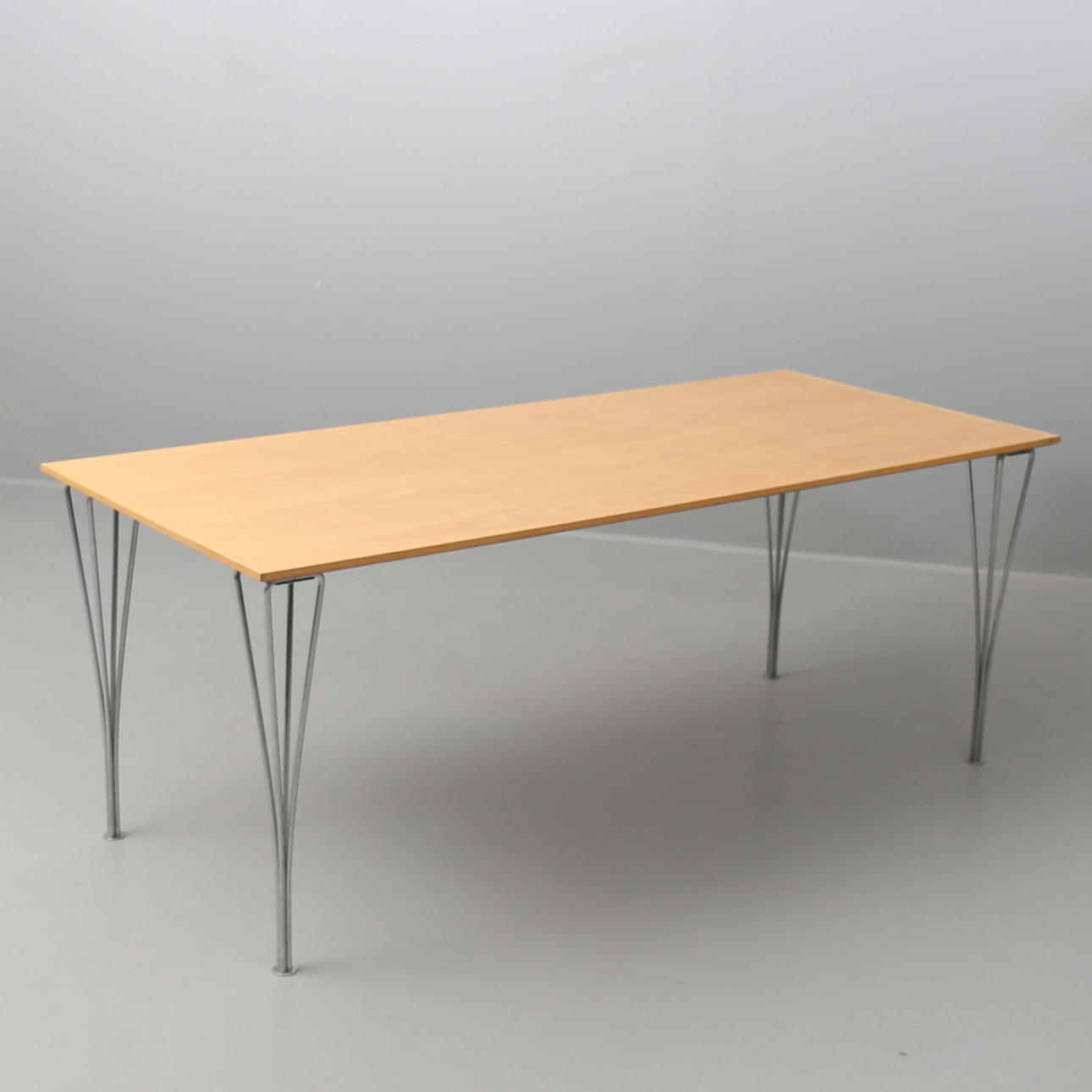 BORD, bok, Bruno Mathsson & Piet Hein, Fritz Hansen.