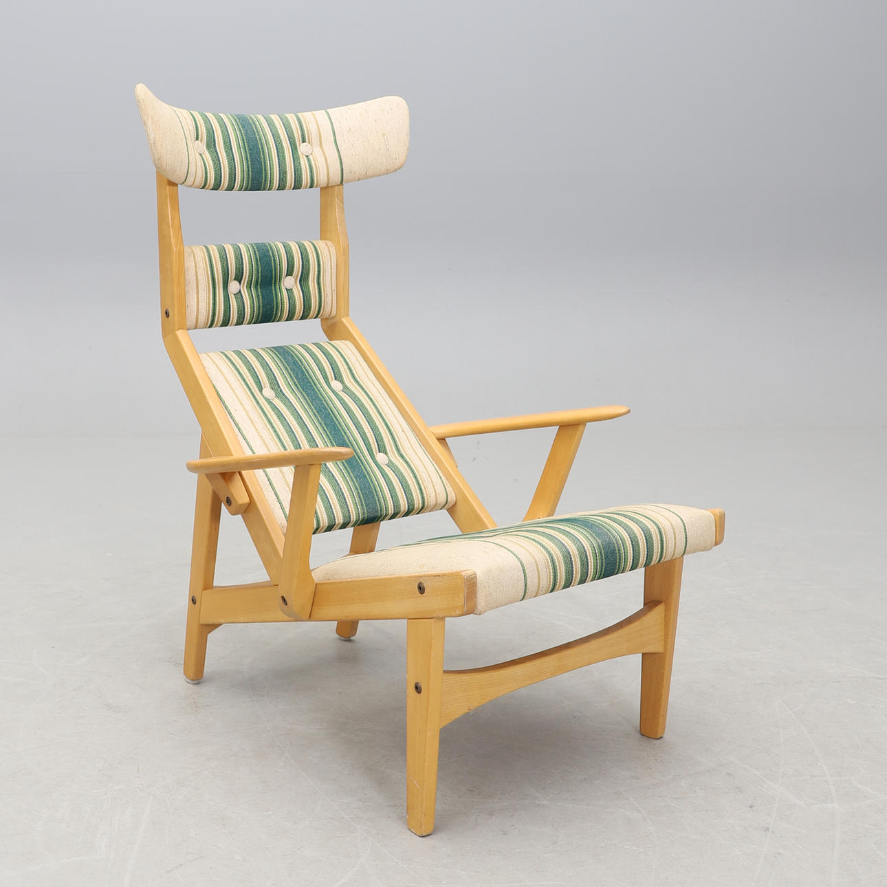 UNKNOWN DESIGNER, armchair. 1970s.