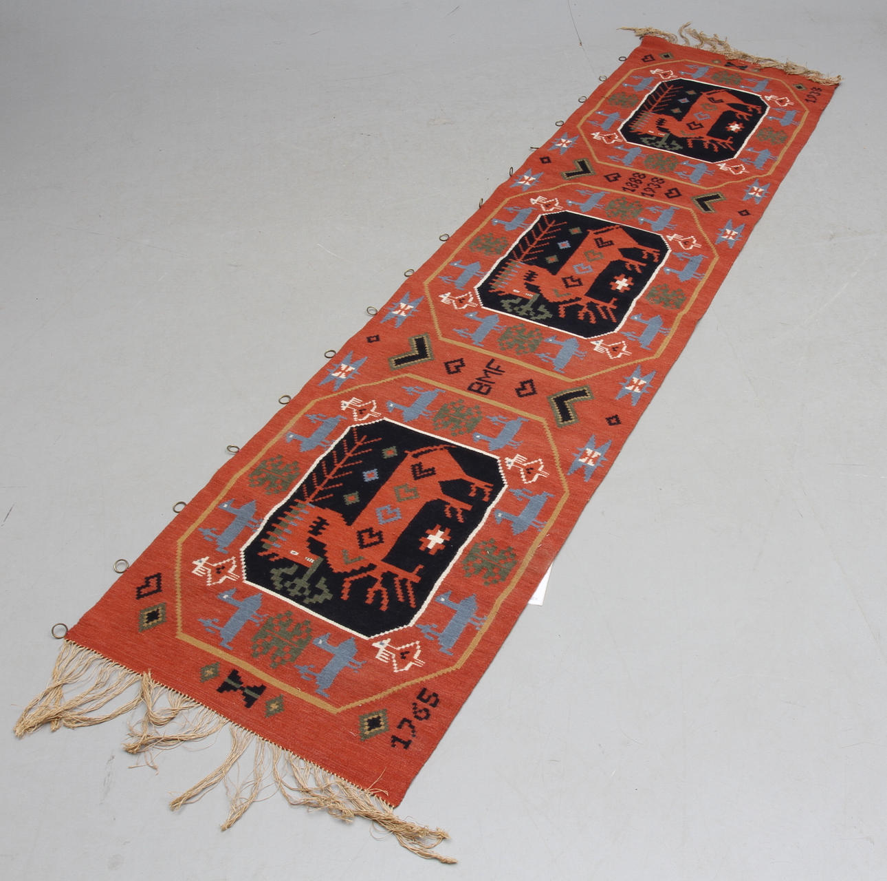 VÄGGBONAD, vävnad, monogram BMF 1938.