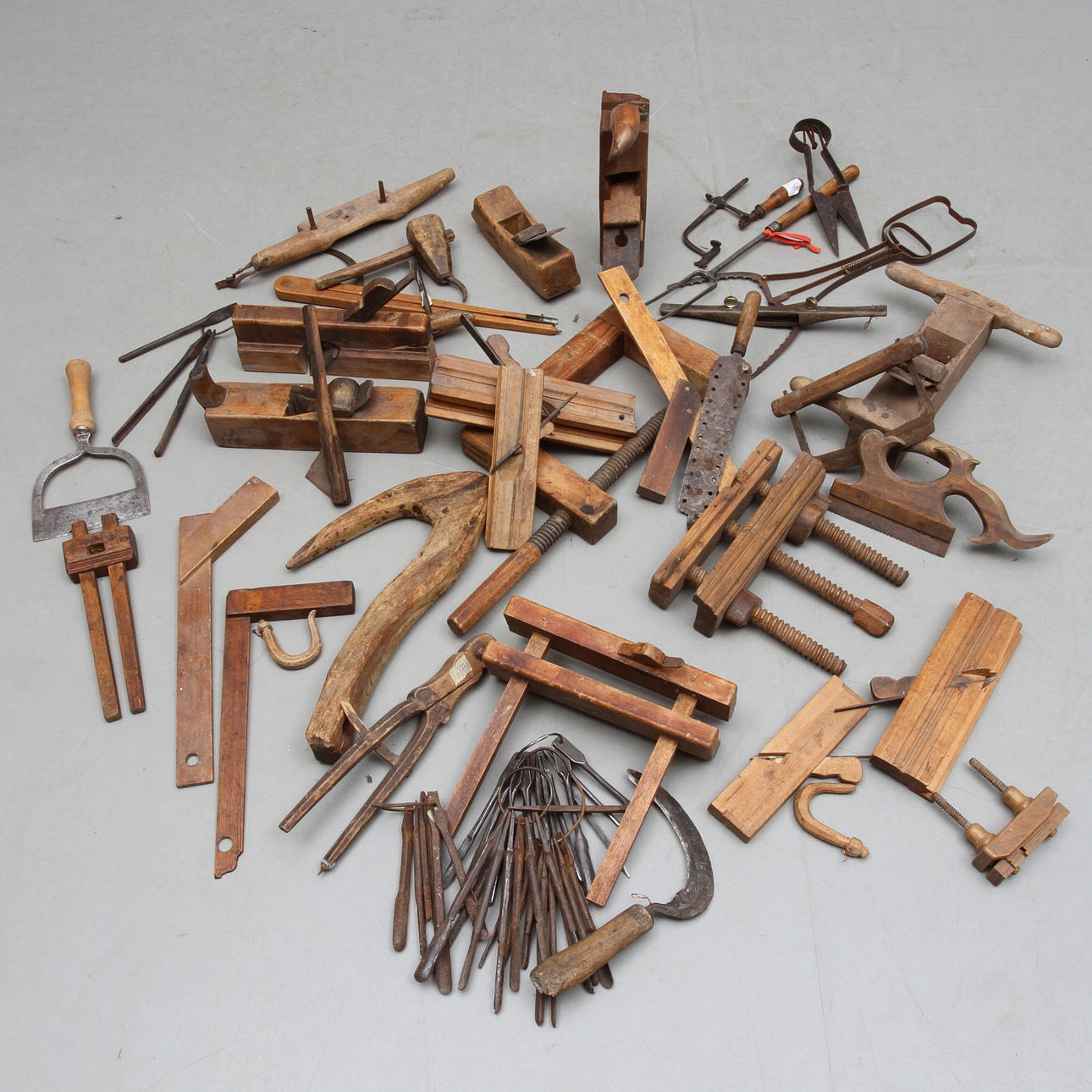 PARTI VERKTYG, allmoge, mestadels 1800-tal.