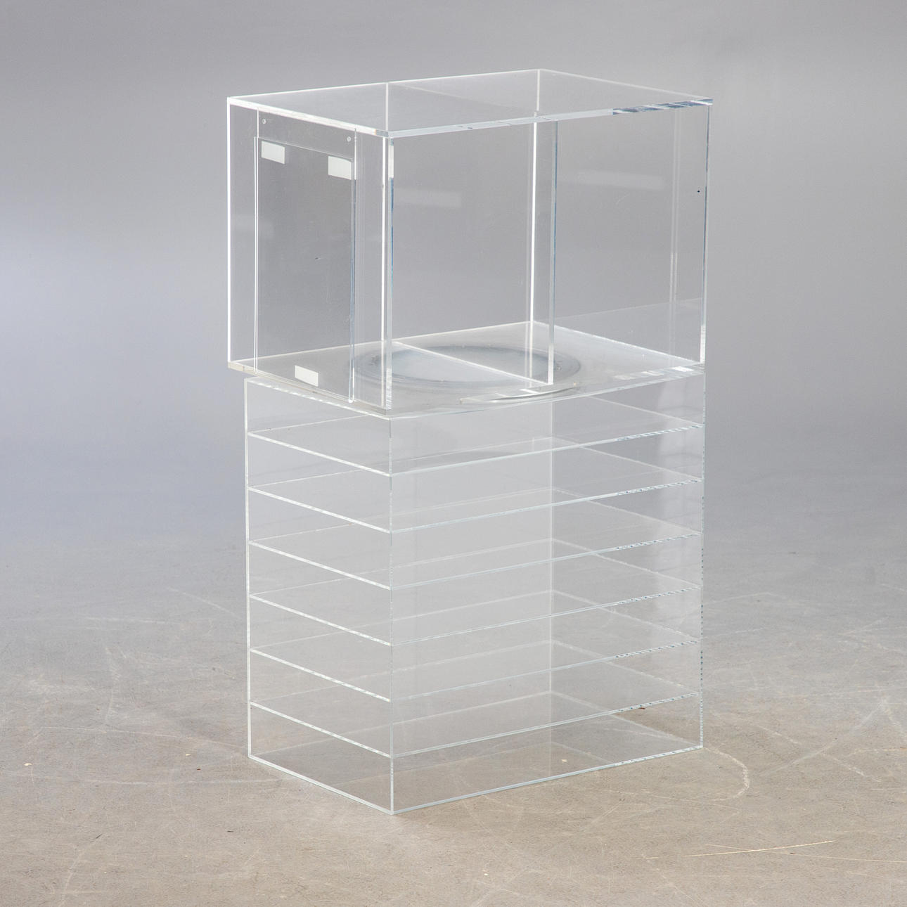Acryl Regal / Aufsteller.