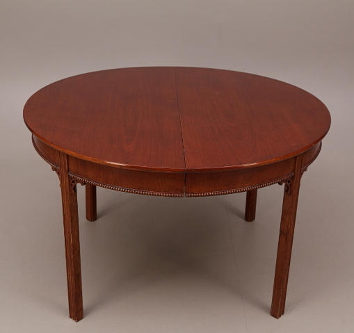 SALONGSBORD, mahogny, pärlrand, 1900-tal, Frankrike.