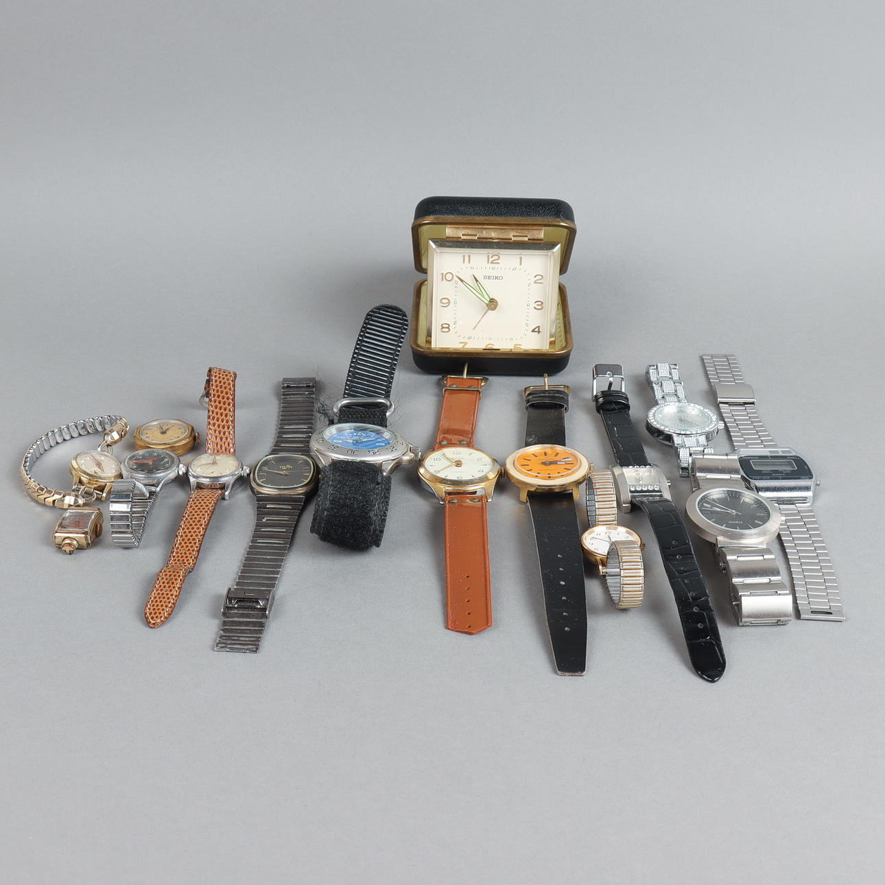 WRISTWATCHES 14 pieces.