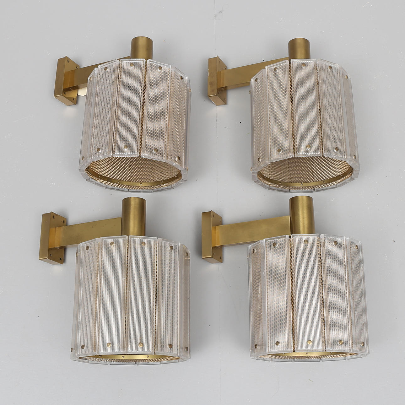 VÄGGLAMPOR, 4 st, glas/mässing, Falkenbergs Belysning.