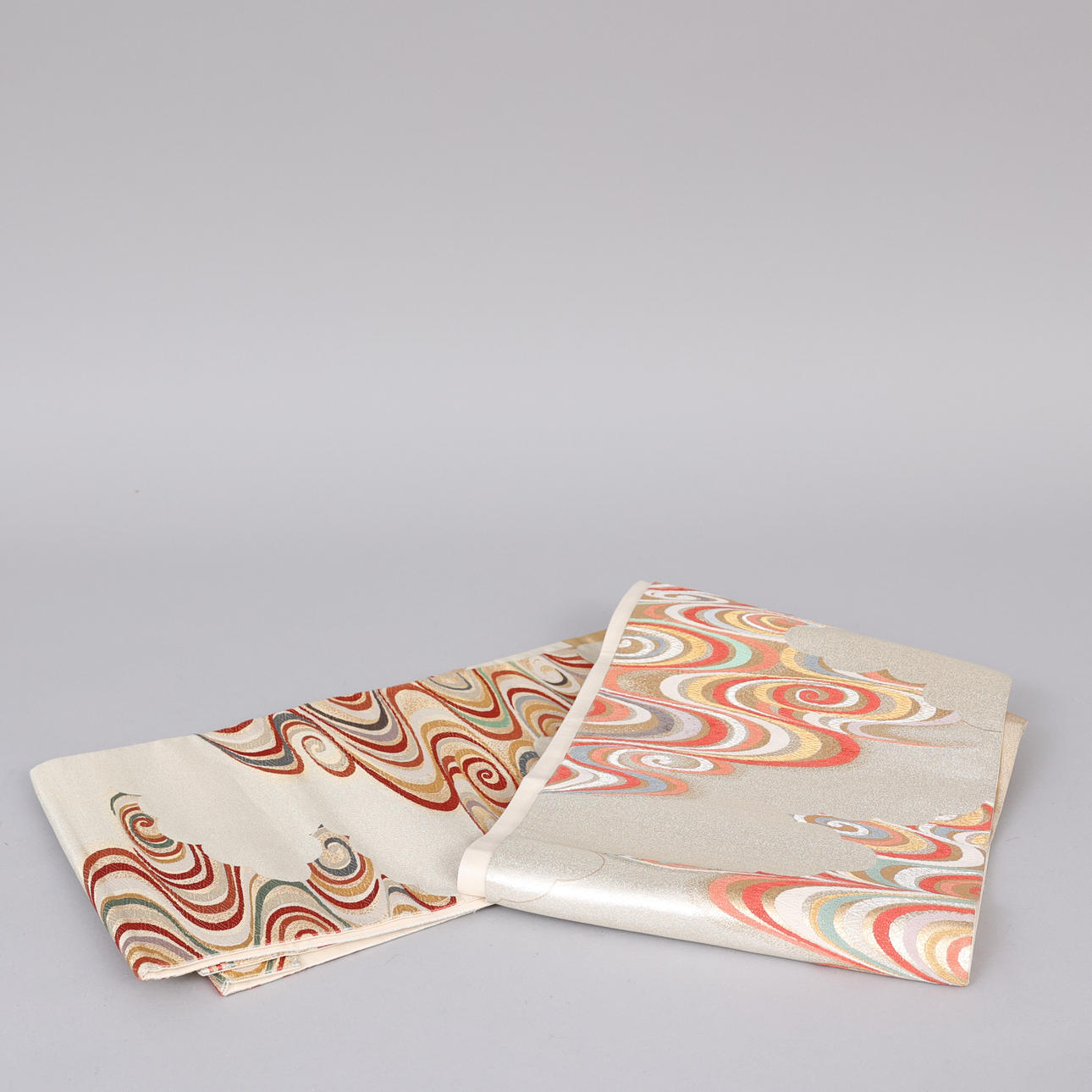 ObI, bälte till kimono.