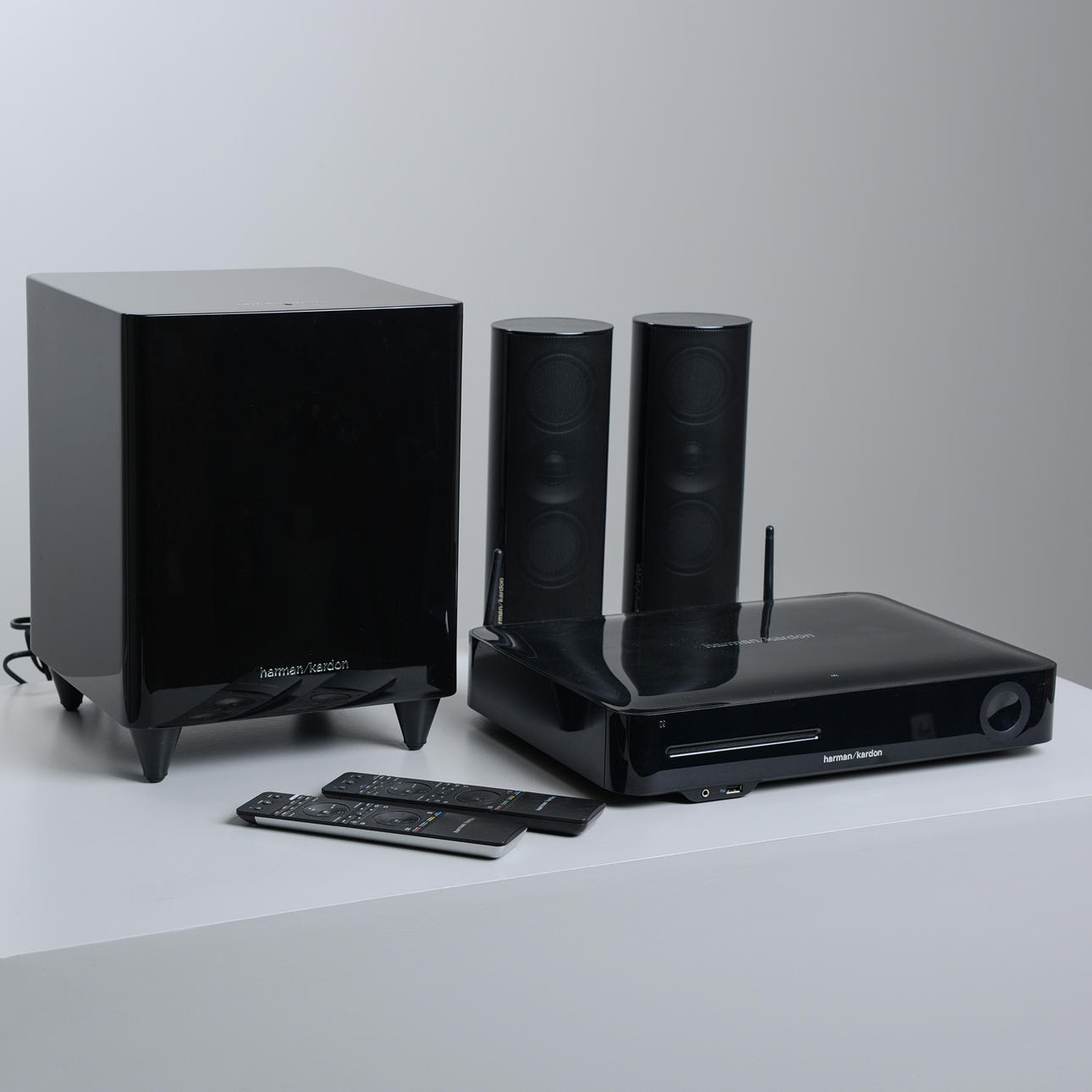 HARMAN/ KARDON Heimkinoset.