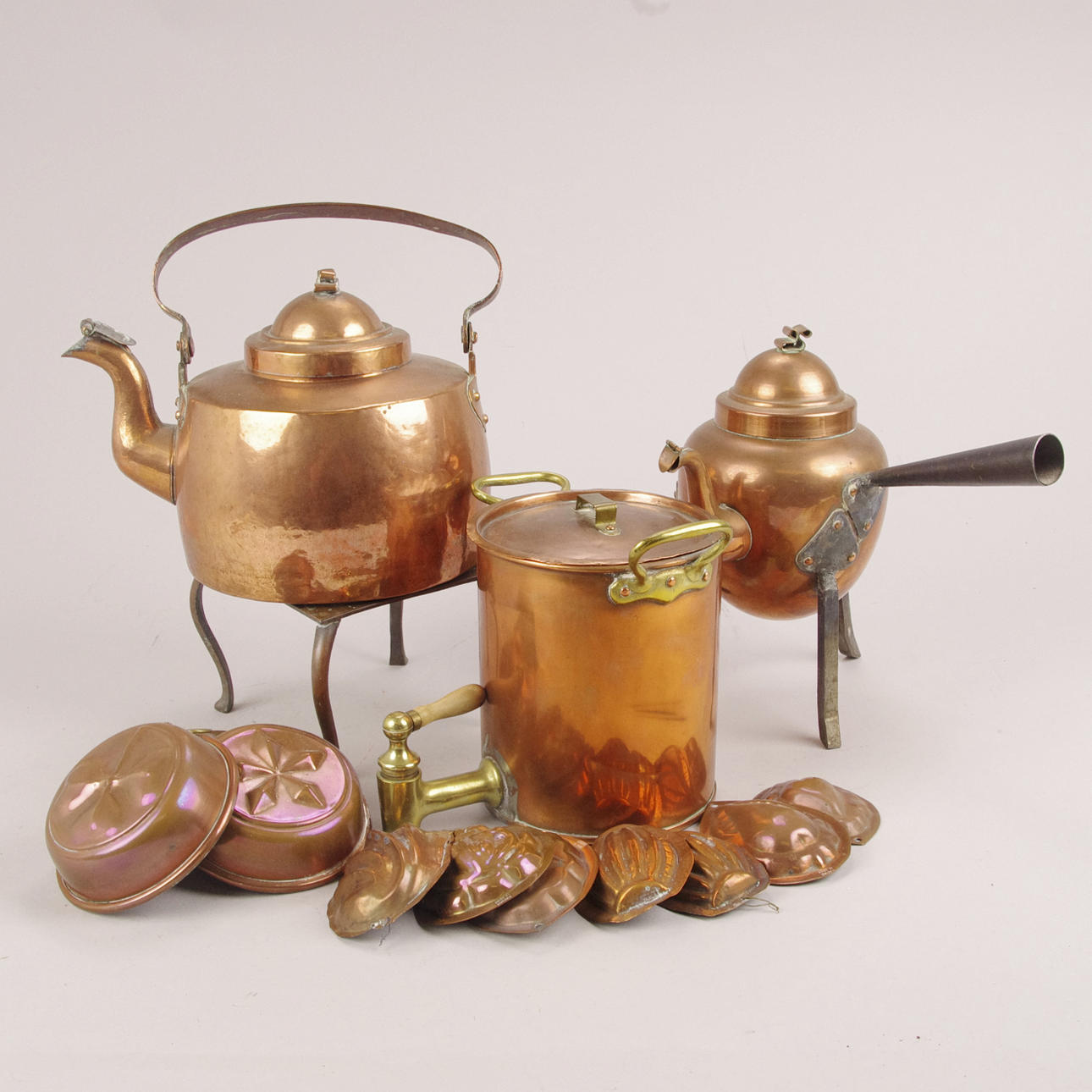 KITTLAR, FORMAR M.M., koppar, 1900-tal.