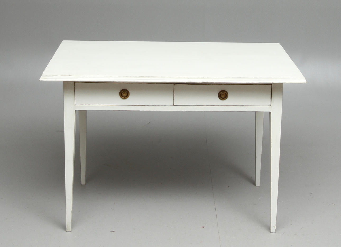 SKRIVBORD, vitmålat, tidigt 1900-tal.