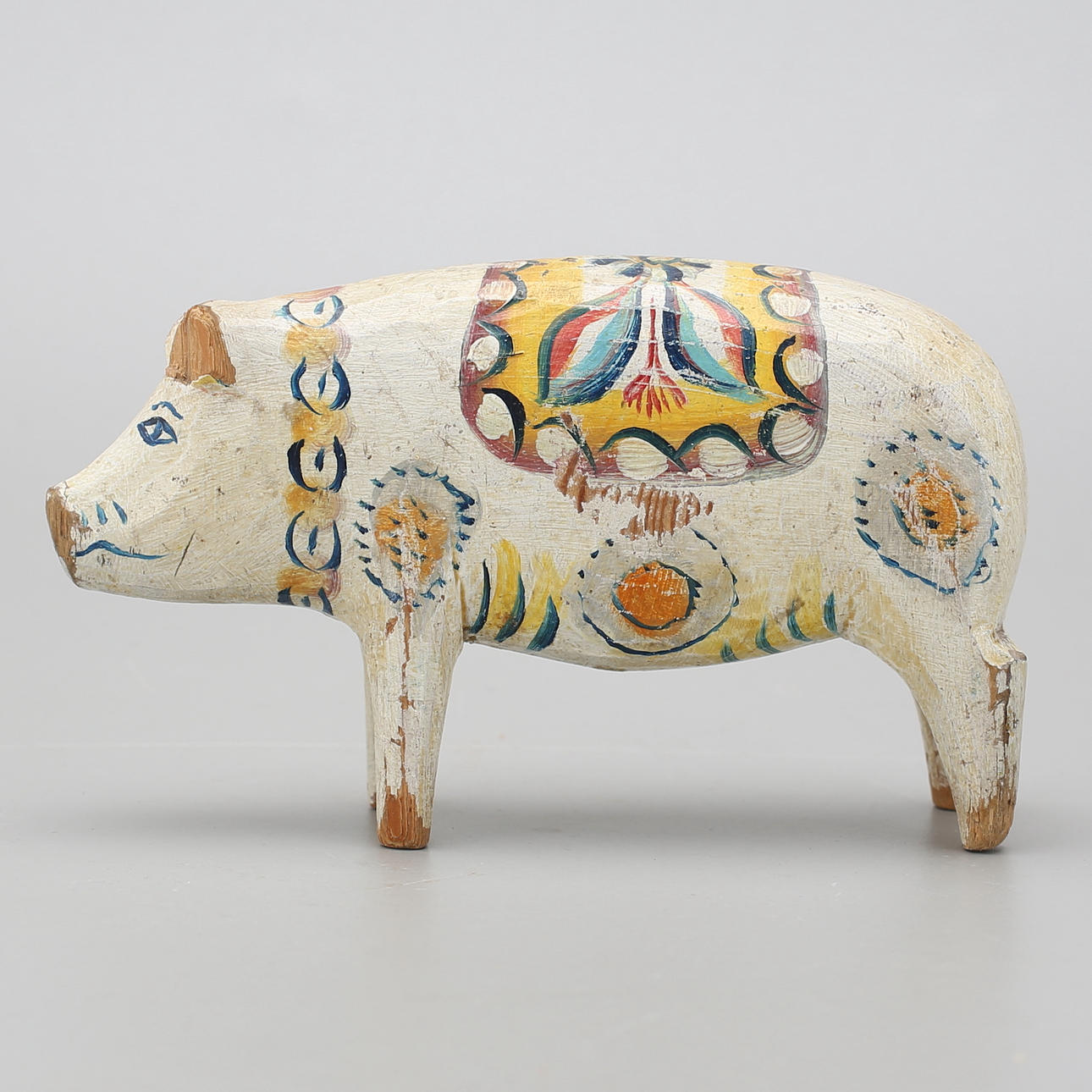 GRIS, trä, allmoge, 1800-tal.