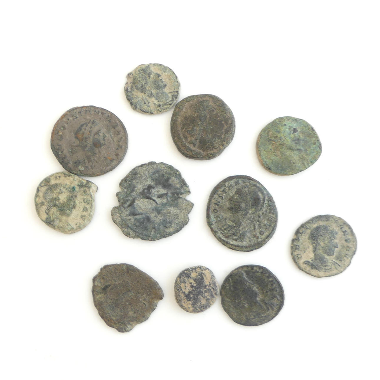 RÖMISCHE MÜNZEN, 11 Stück.