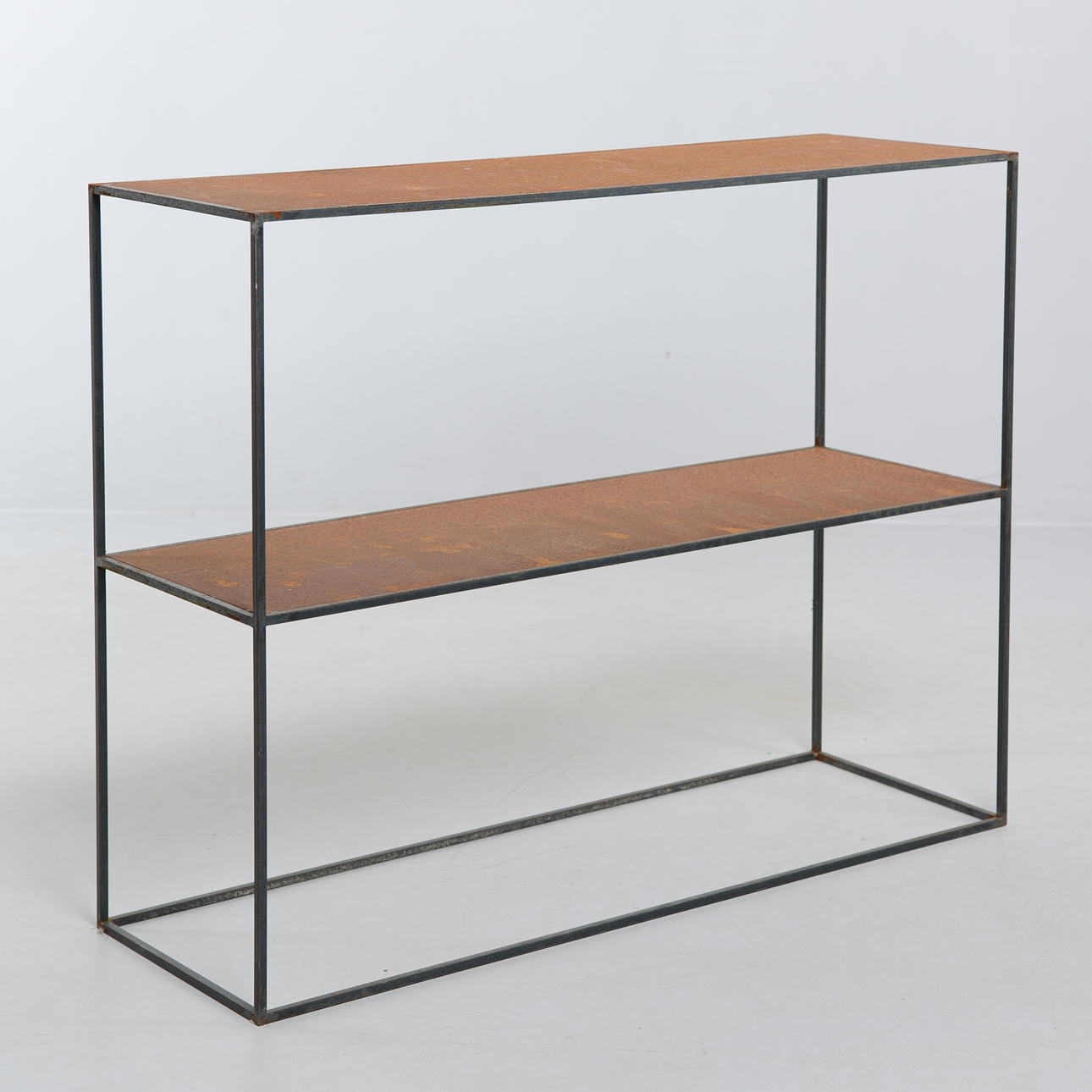 SIDEBOARD, metall, 2000-tal.