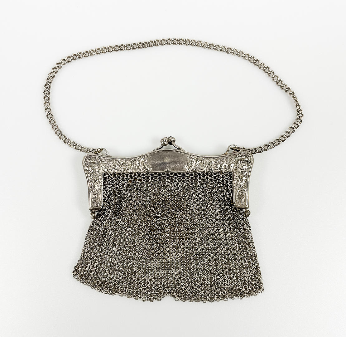 AFTONVÄSKA, vitmetall, "Germansilver", 1900-tal.