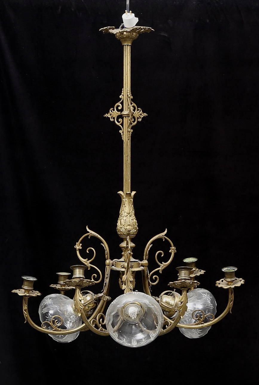 LJUSKRONA, Oscariansk, elektrifierad, sent 1800-tal, höjd ca. 73 cm.