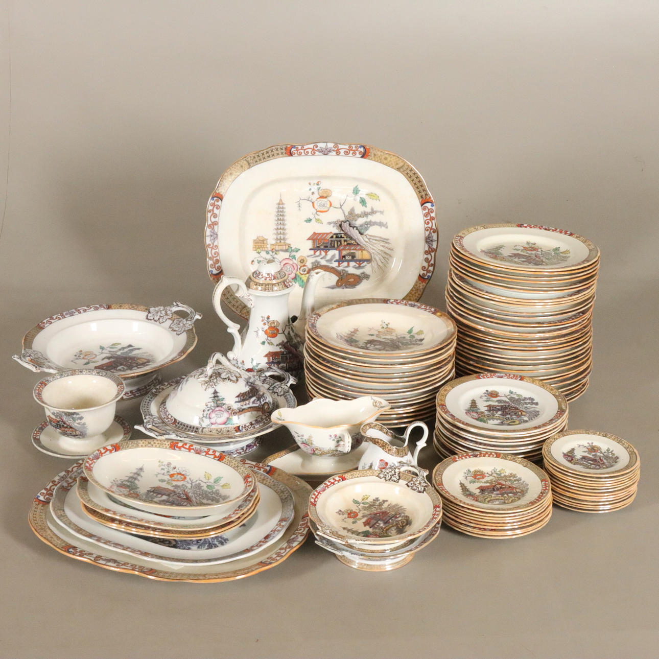 A 95-piece dining set, “Japan”, Rörstrand.