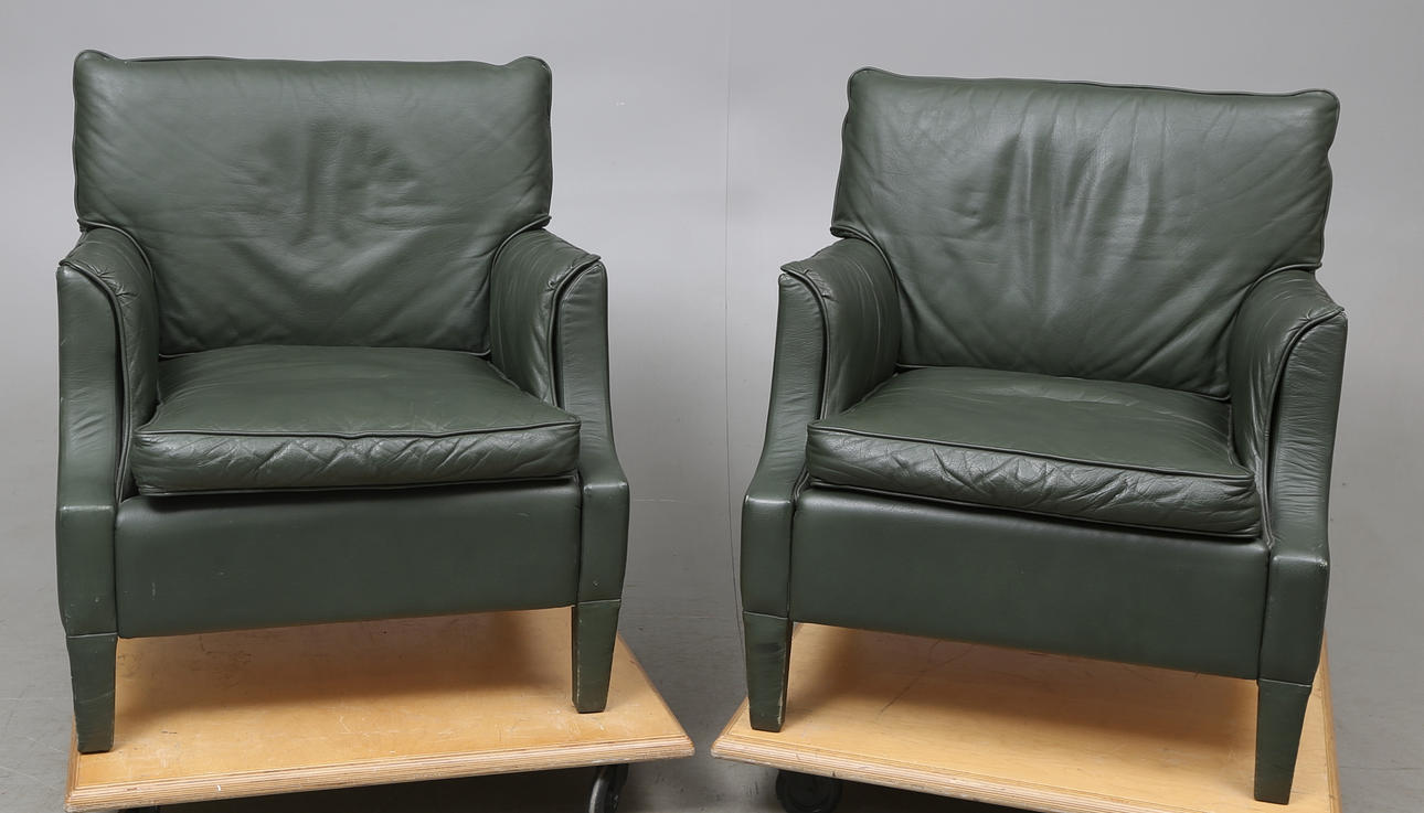 FÅTÖLJER, ett par, 1900-talets andra hälft.